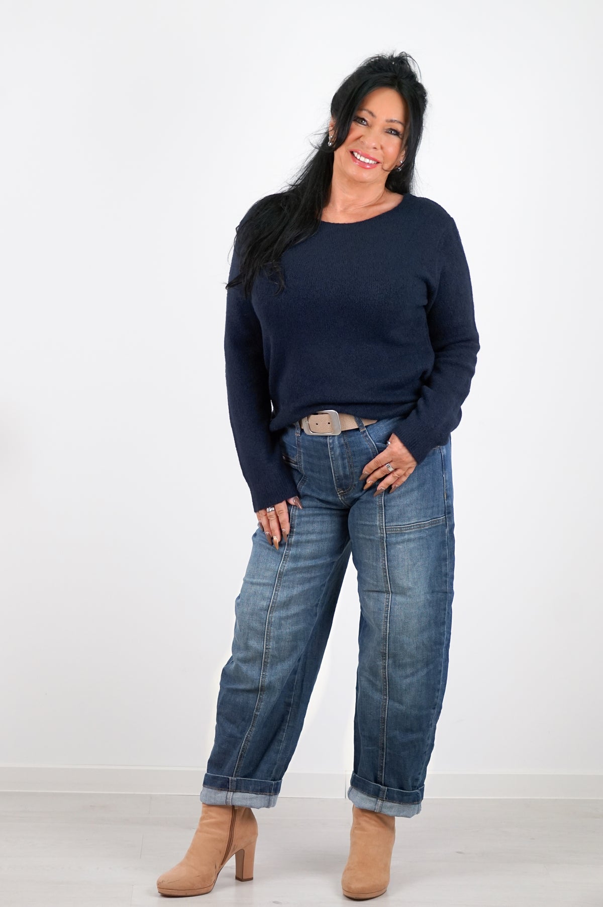 Sexy Woman Barrel Jeans