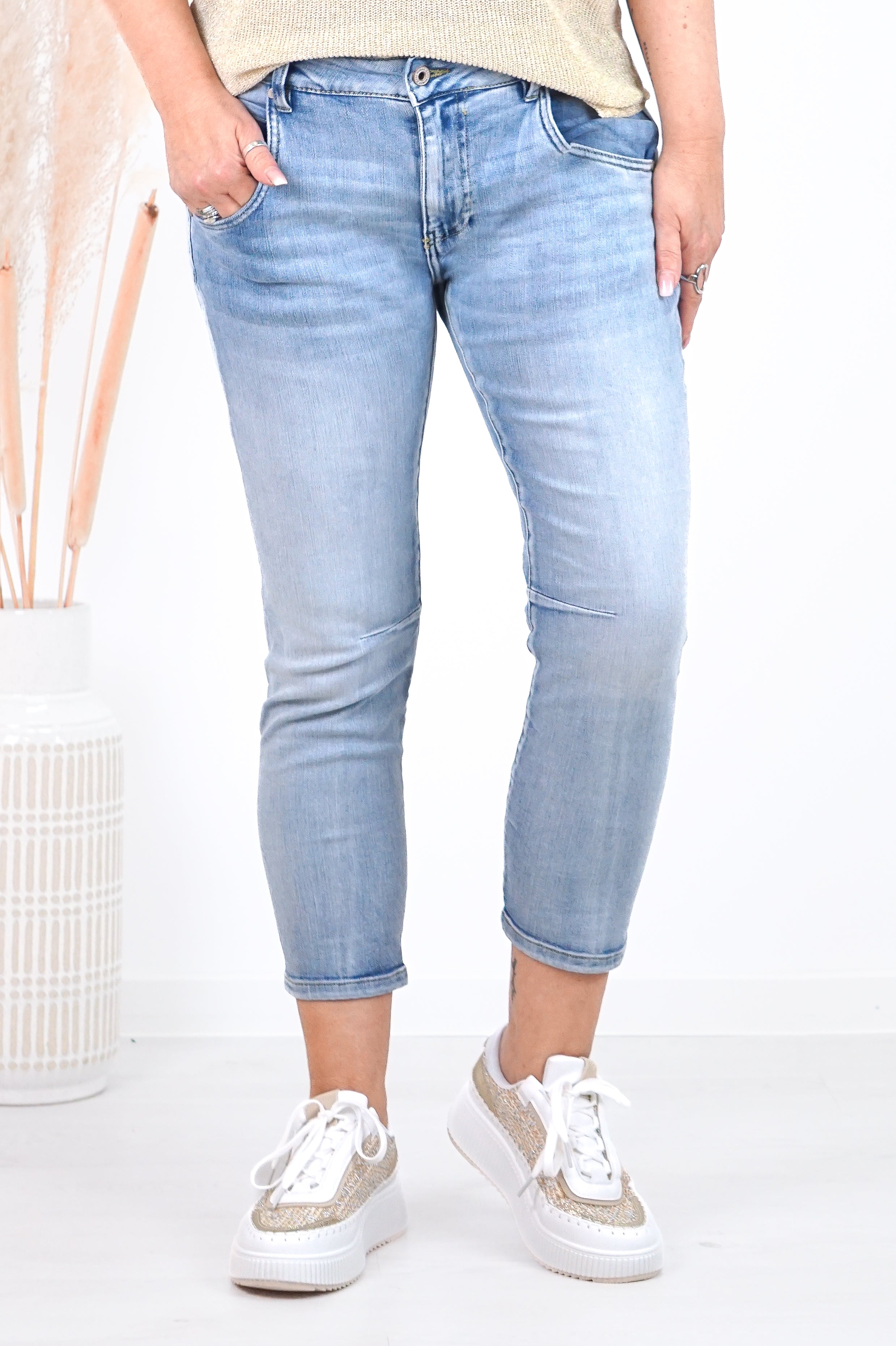 Sexy Woman Jeans mit schöner Waschung