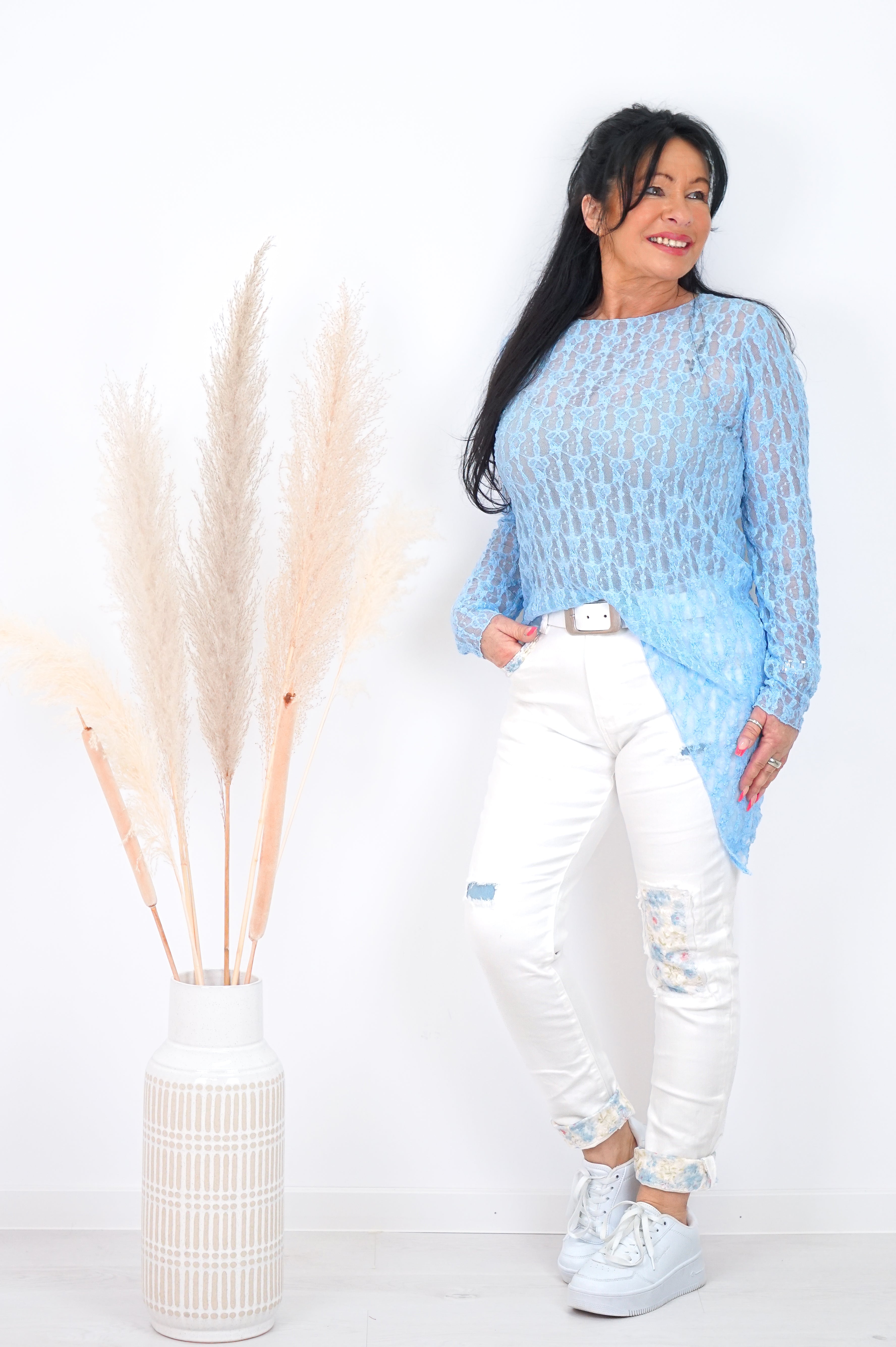 Schräges Spitzenshirt, blau