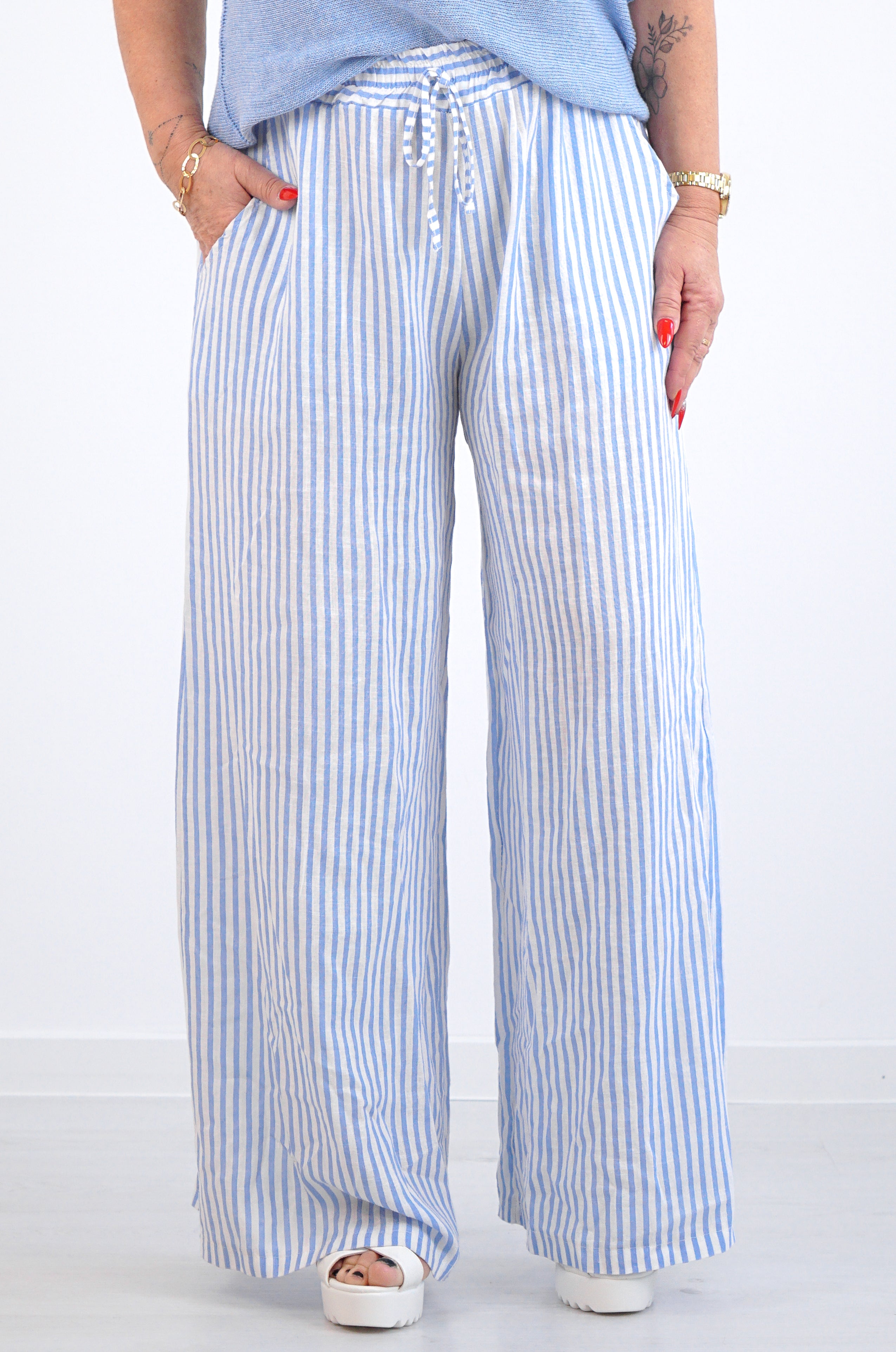 Leinenhose mit Streifen, hellblau