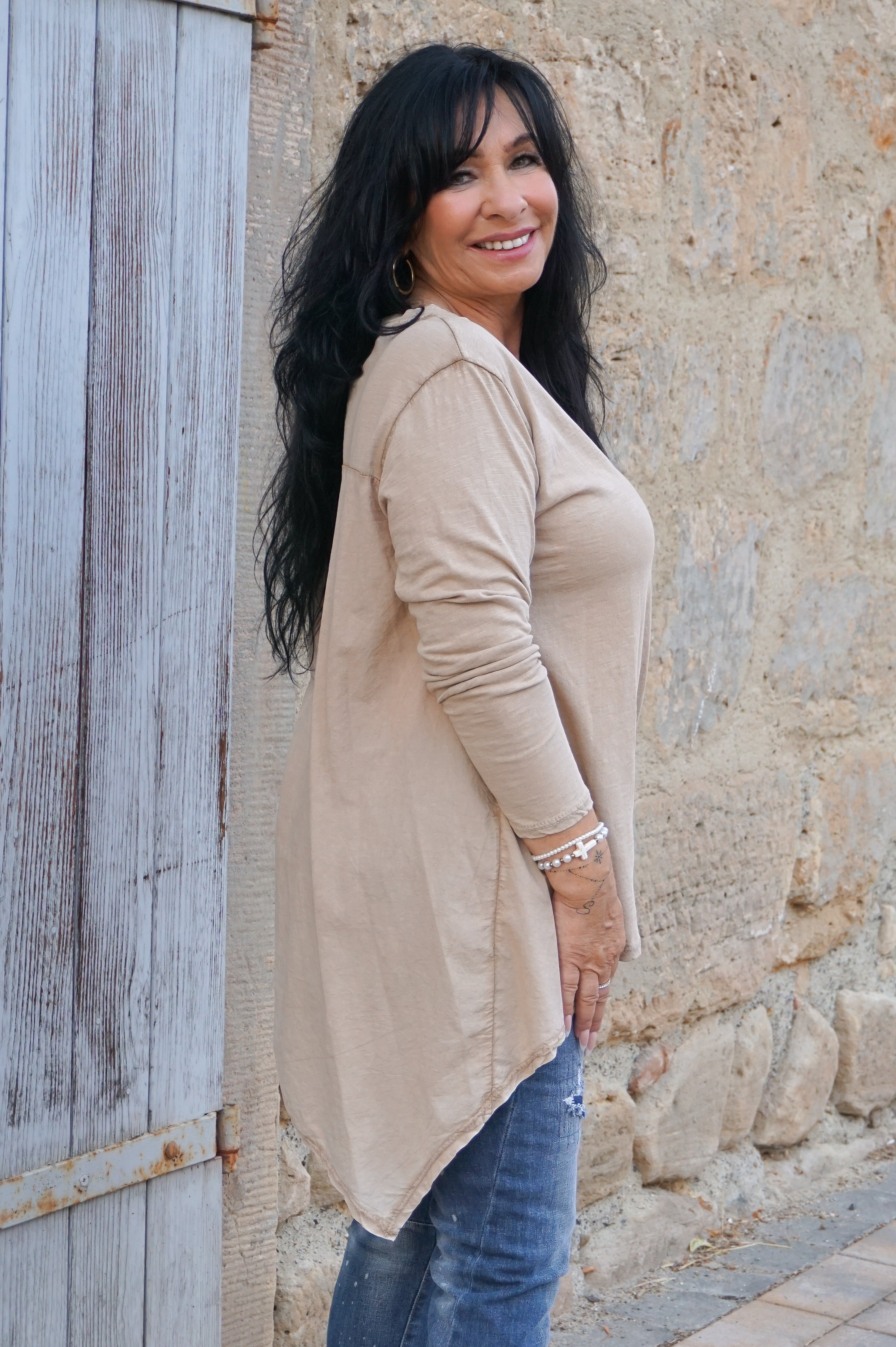 Langarmshirt mit verspieltem Schnitt, camel
