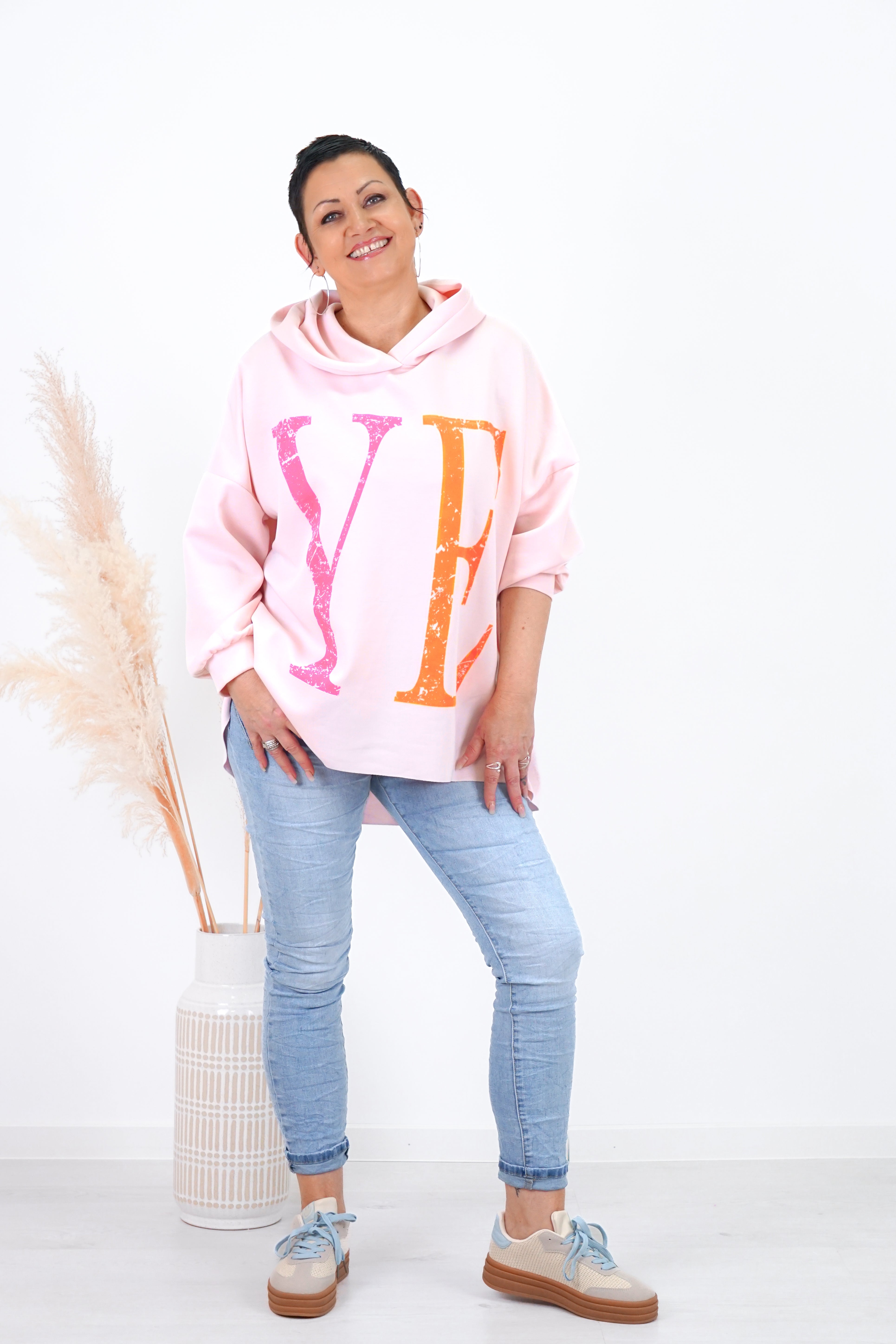 Sneaker mit Häkelstruktur, hellblau