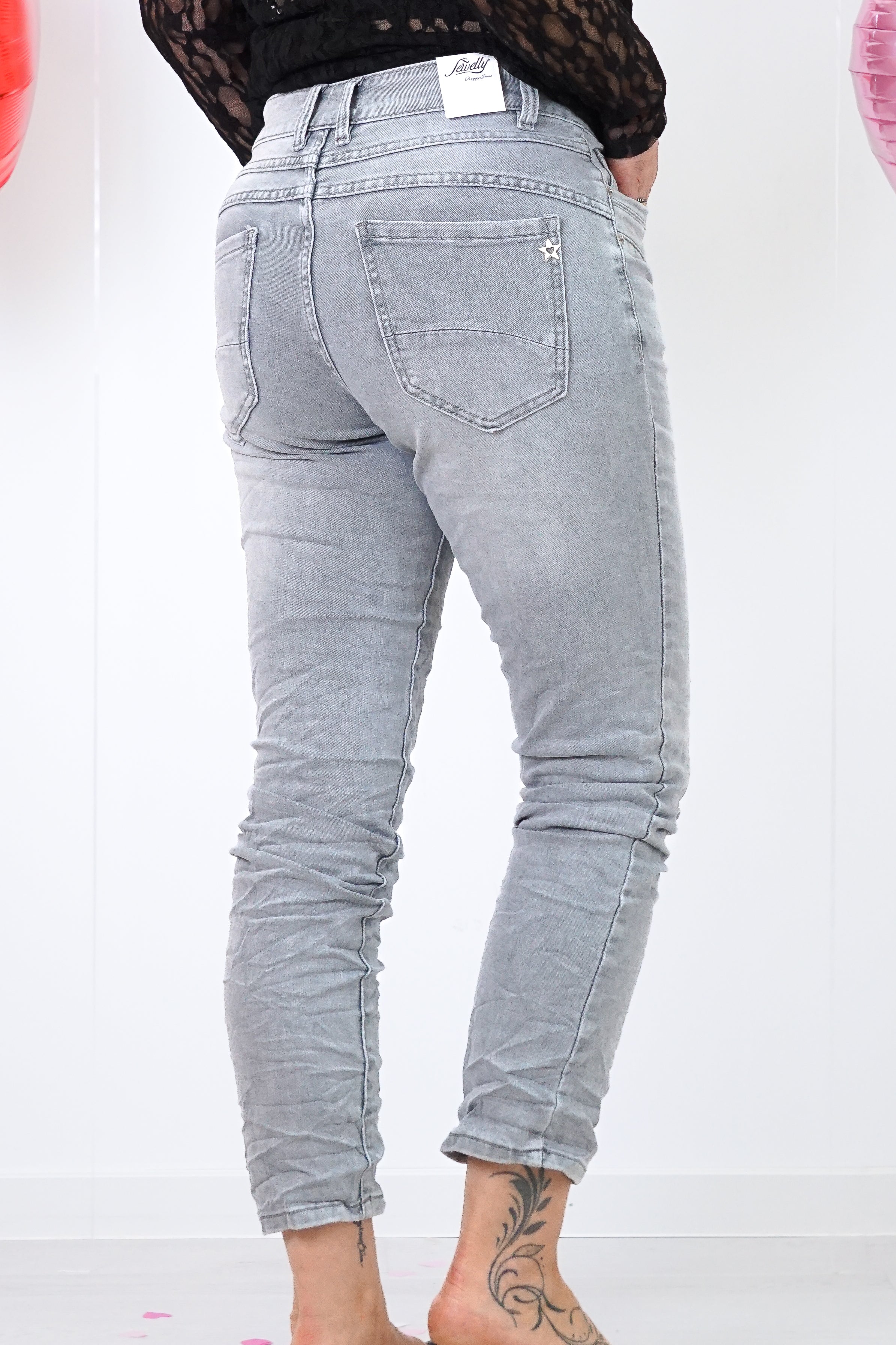 Jewelly Jeans in grau