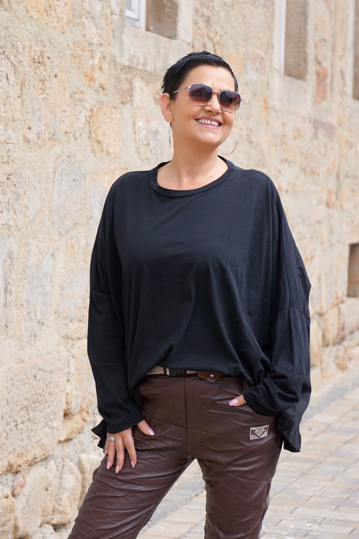 Blusenshirt mit Rüschen, schwarz