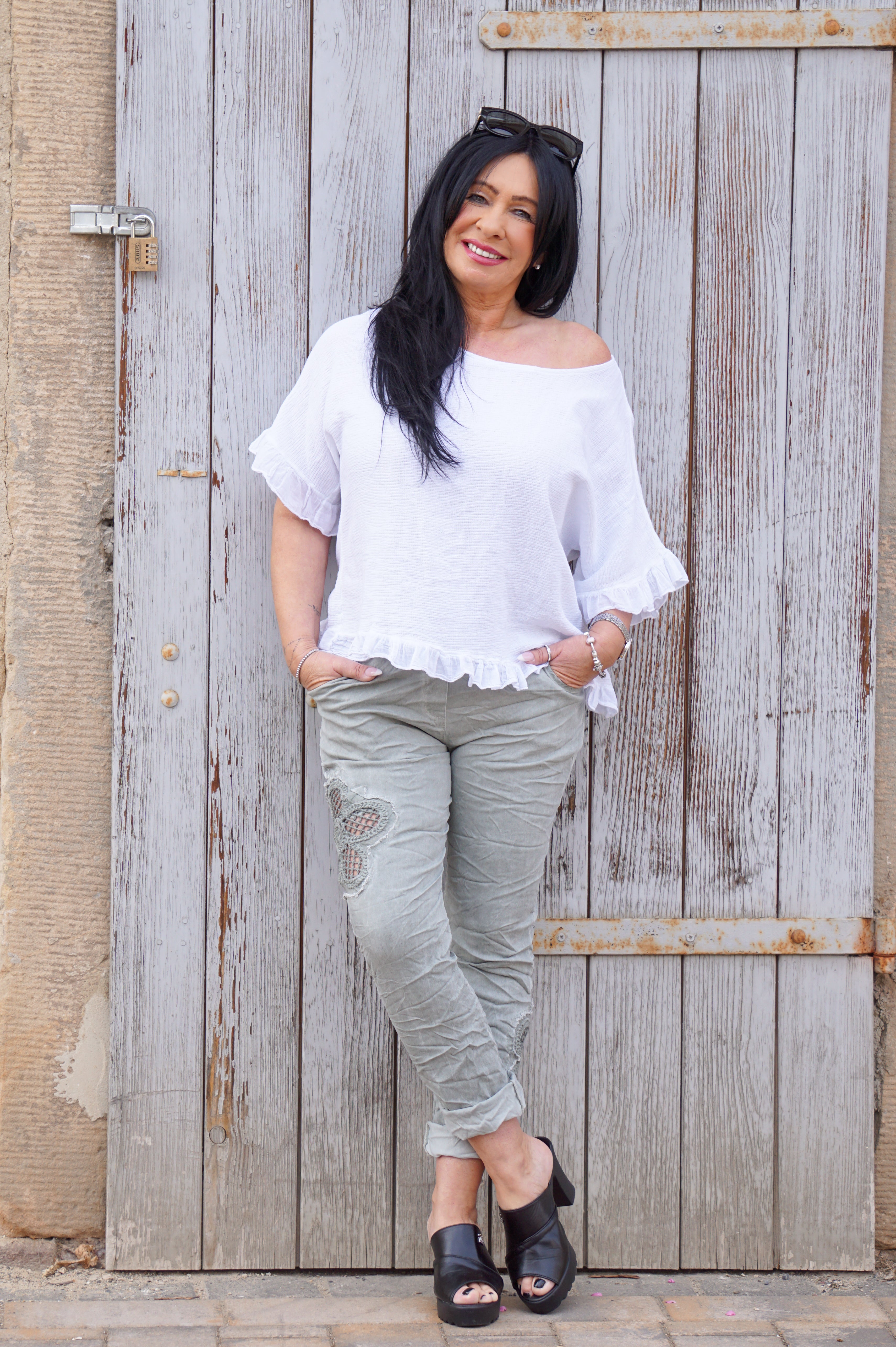 Jogpant mit Häkelblumen, khaki