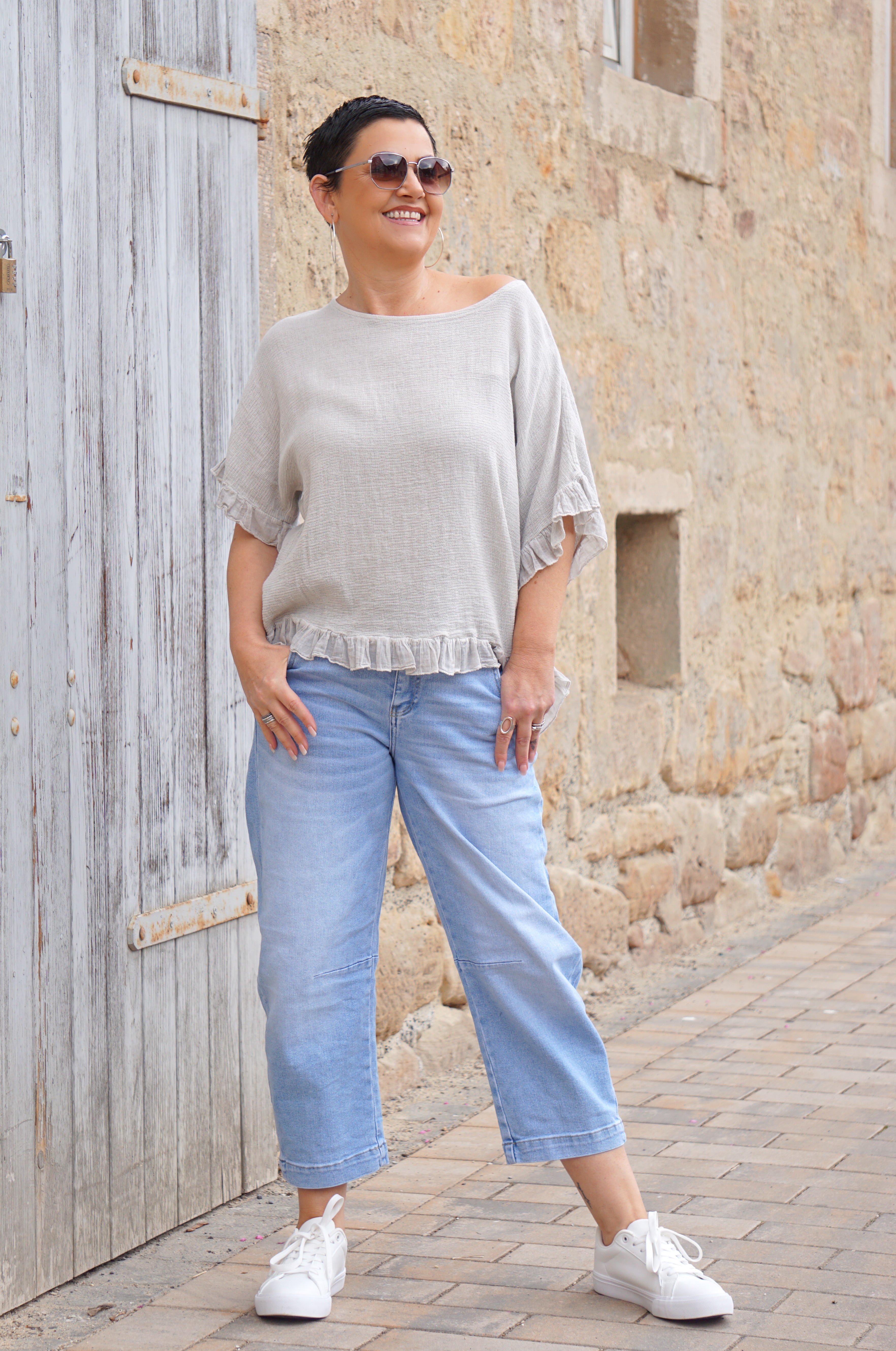 T-Shirt mit Rüschen, beige/taupe