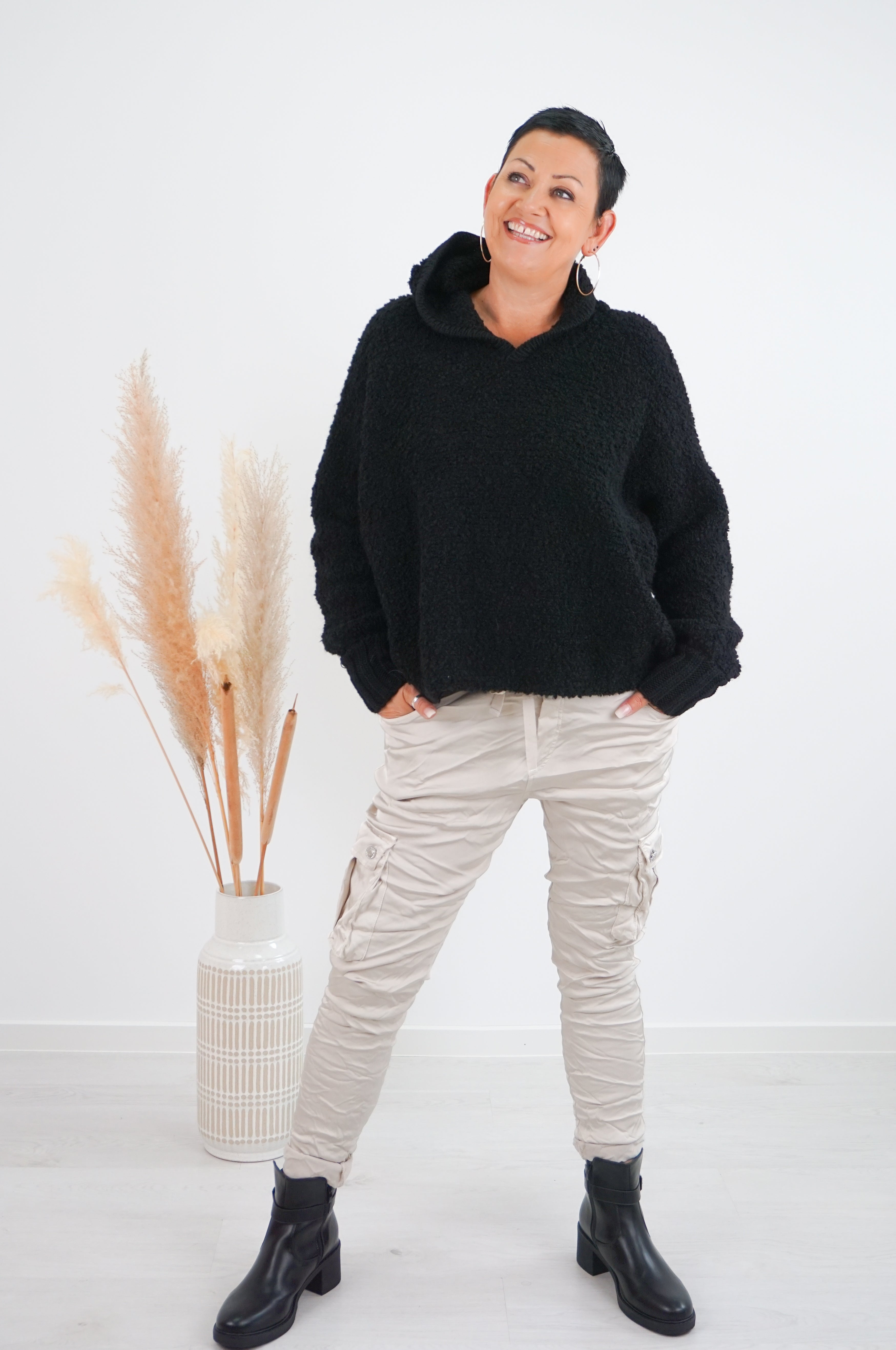 Cargo Jogpant im Satin Look, hellbeige