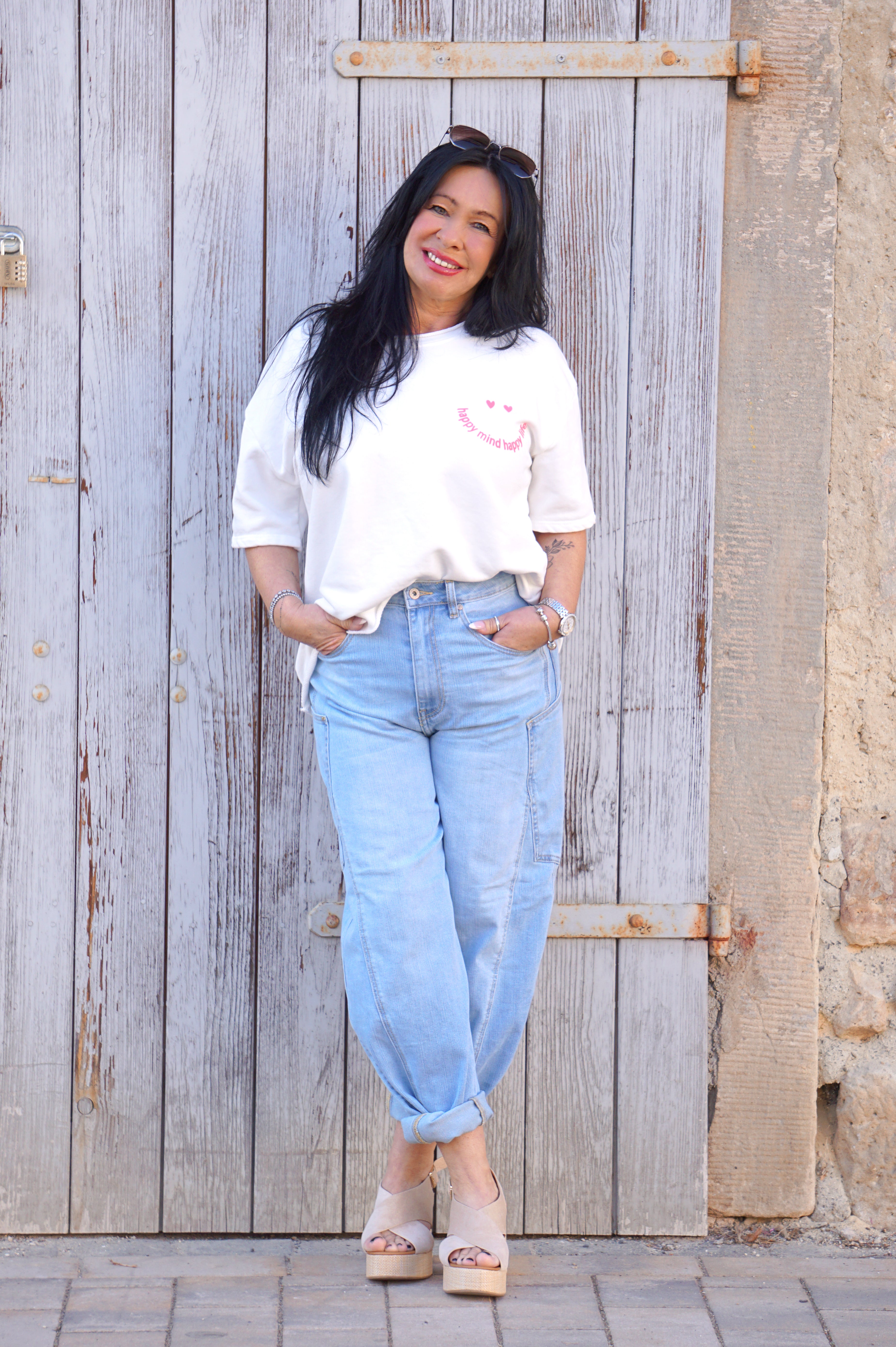 Kurzarm Sweatshirt "happy mind happy life“