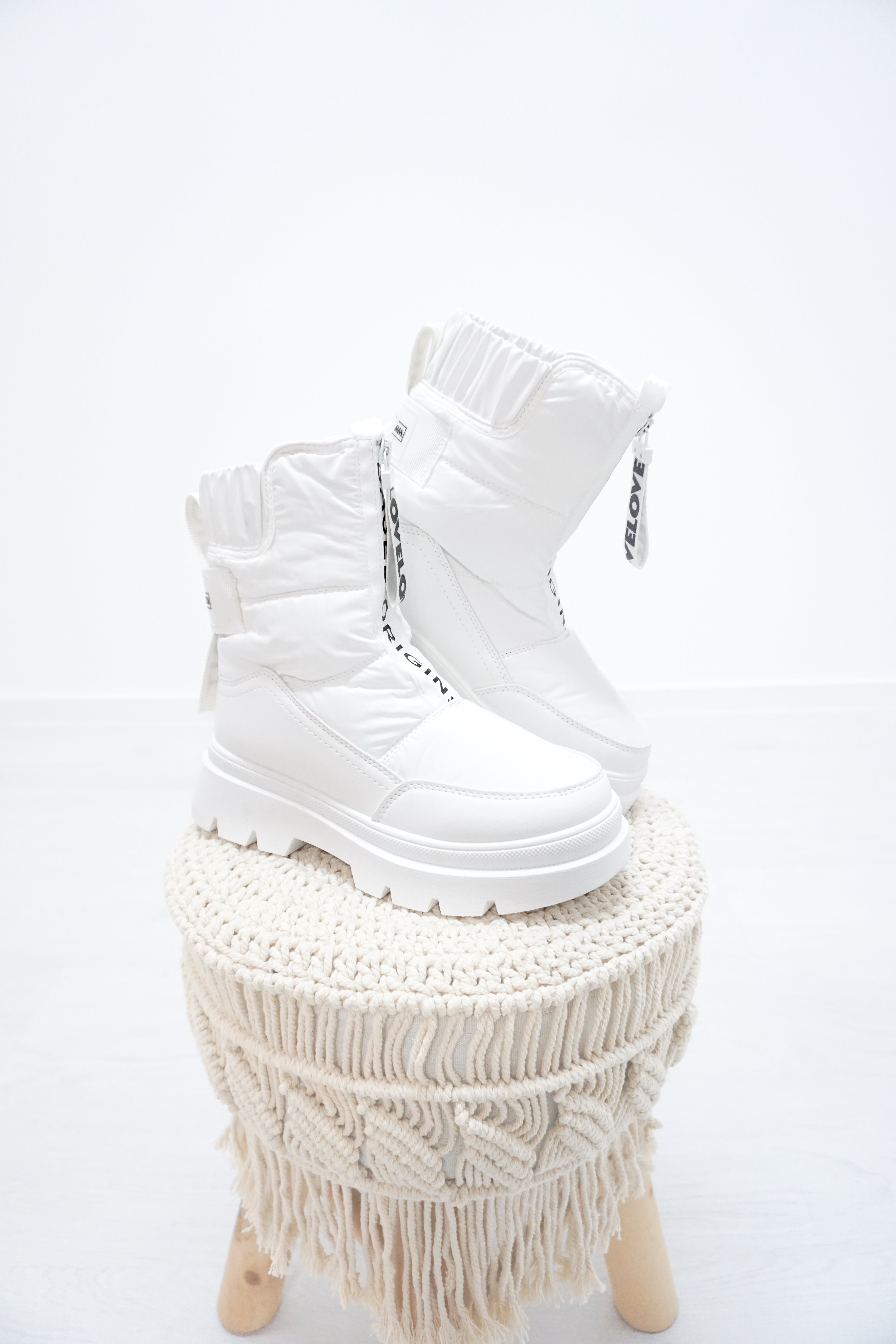 Boots "LOVE" weiß