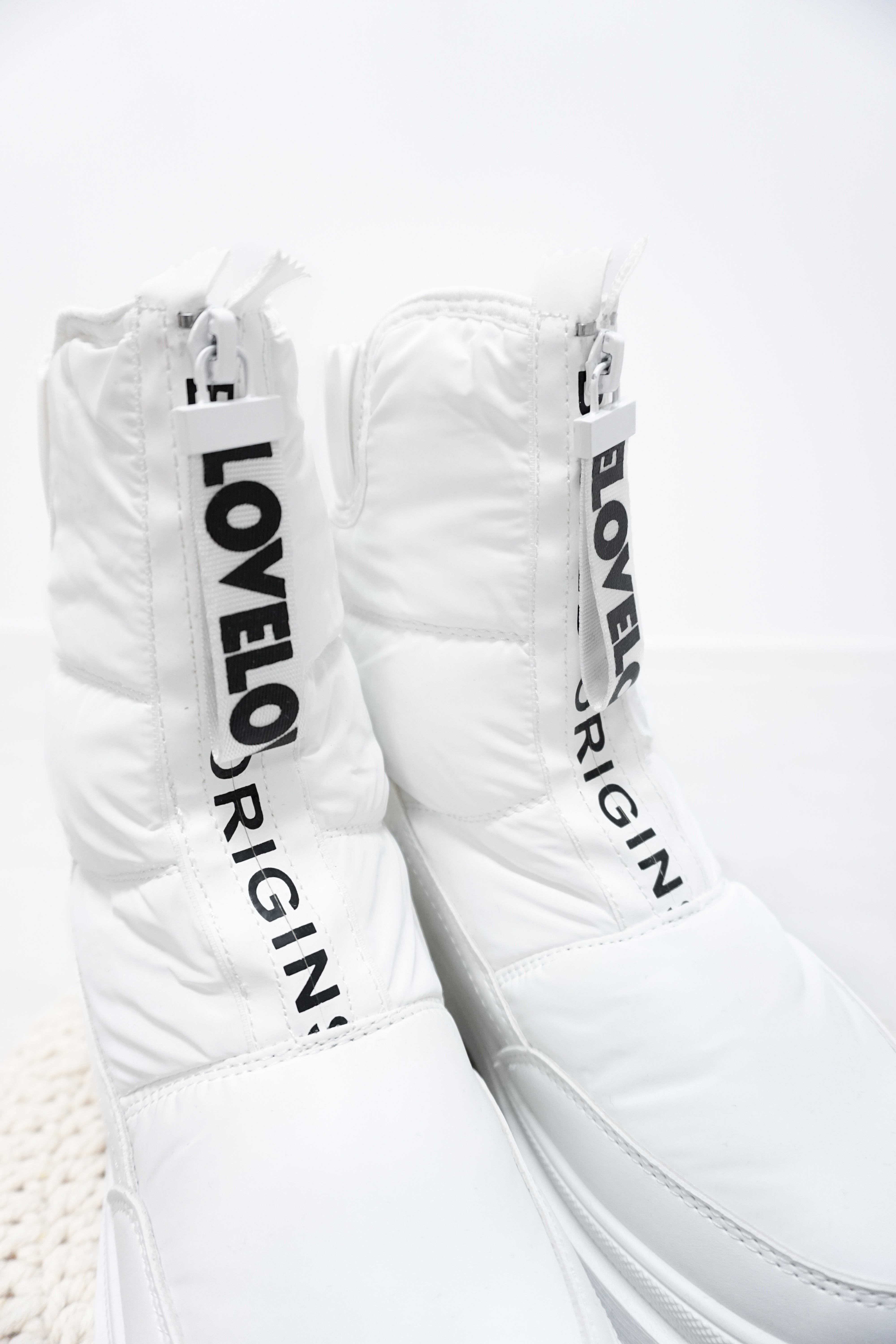 Boots "LOVE" weiß