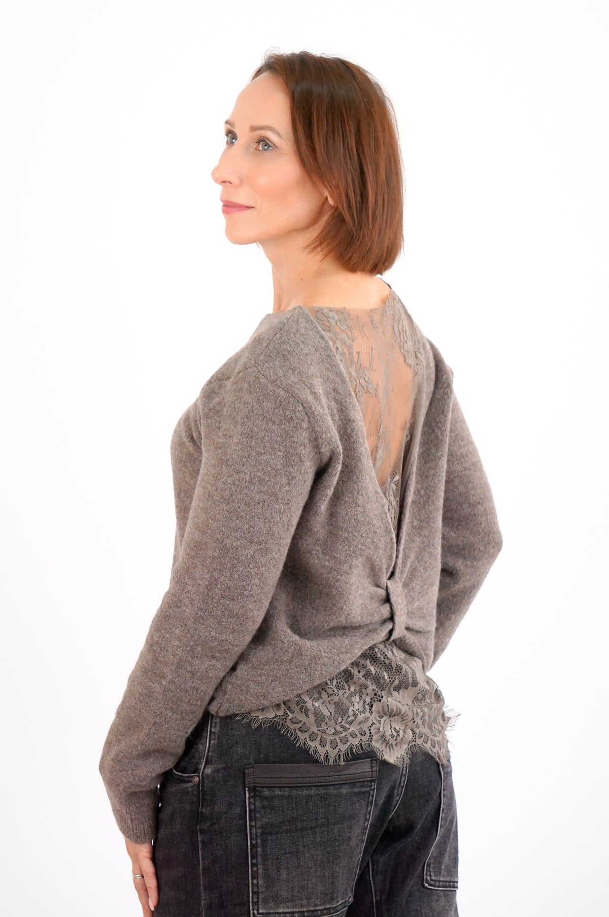 Strickpulli mit Spitzeneinsatz, taupe