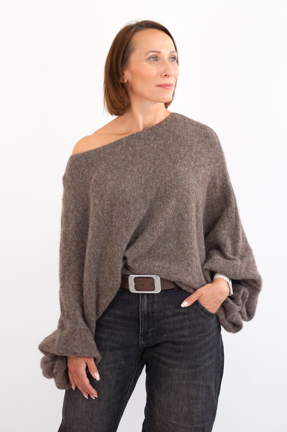 Weiter Kurzarm Strickpulli, taupe