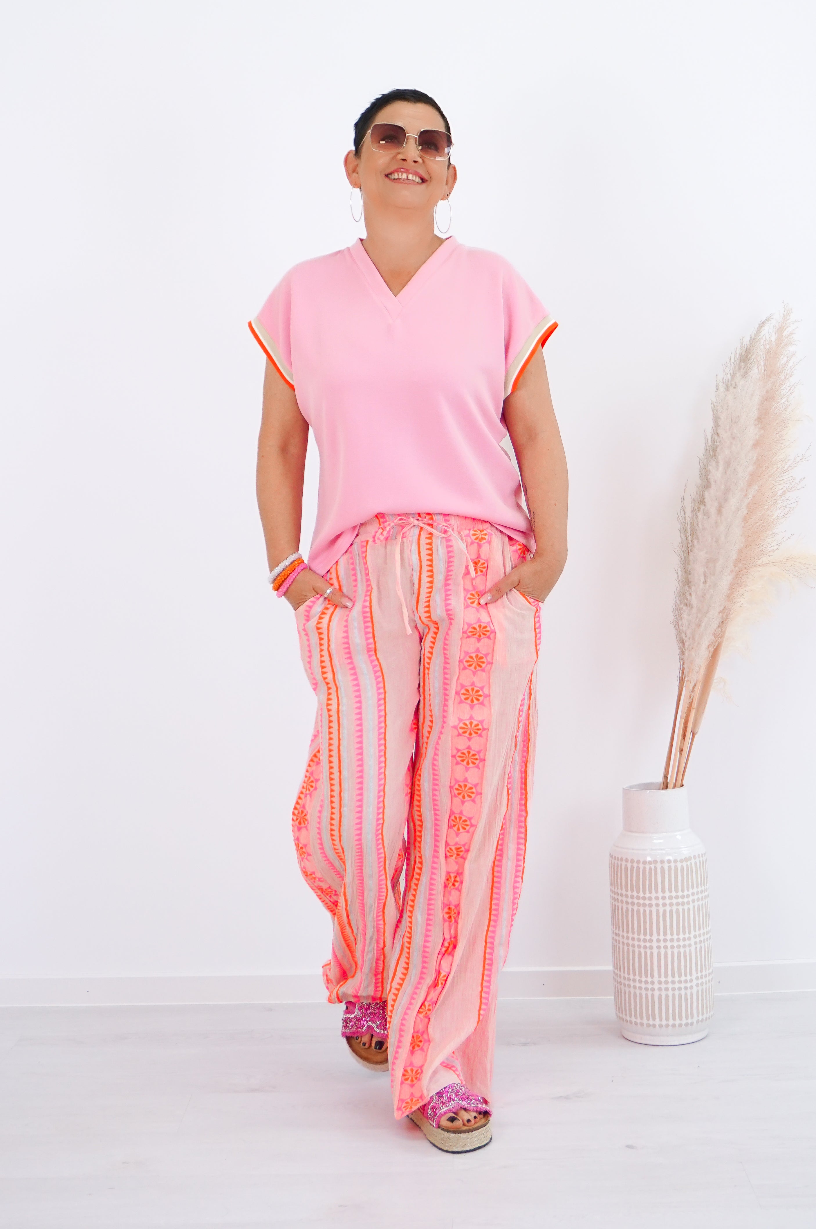 Sommerhose mit buntem Print