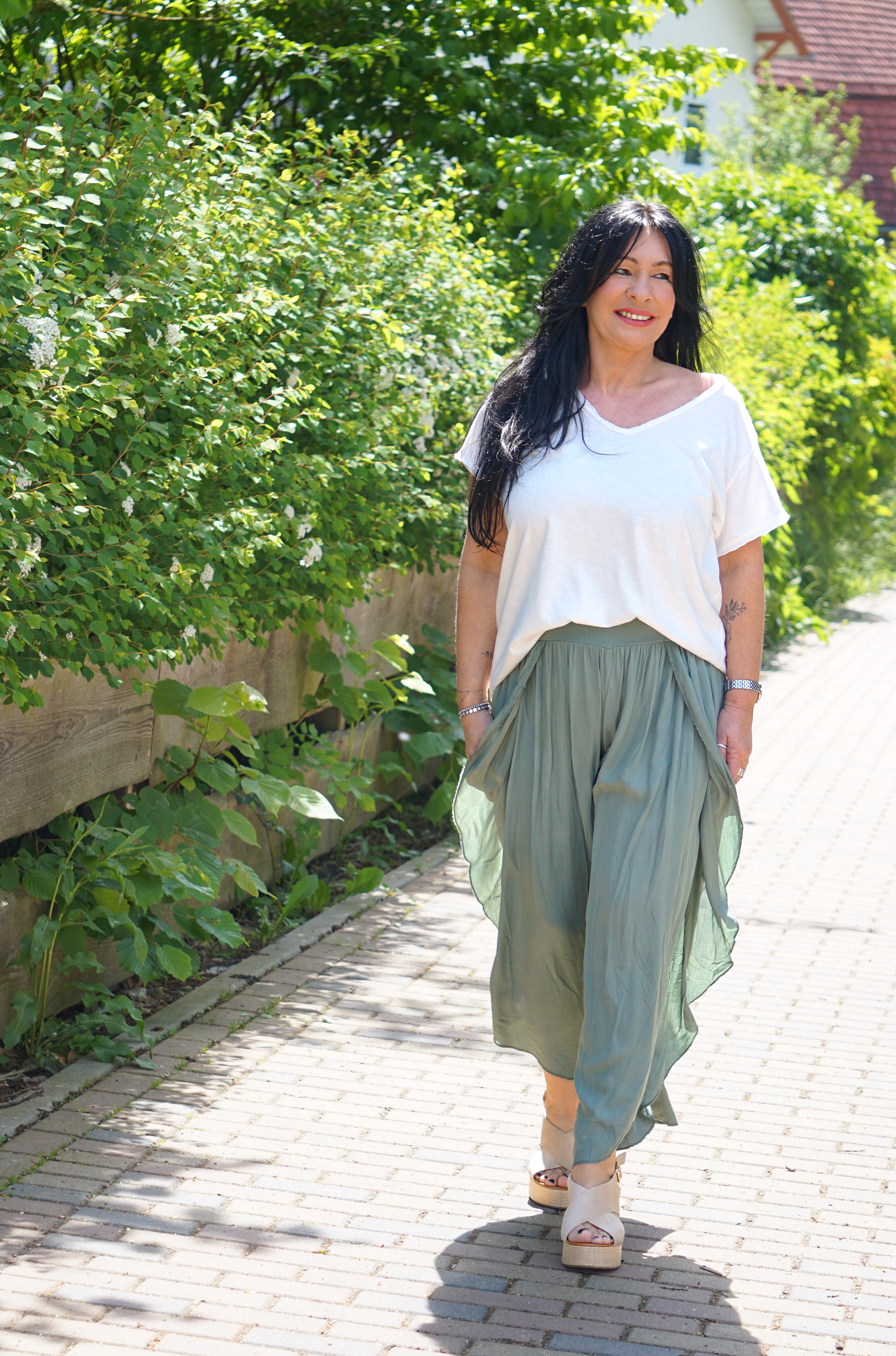 Verspielte Sommerhose, khaki