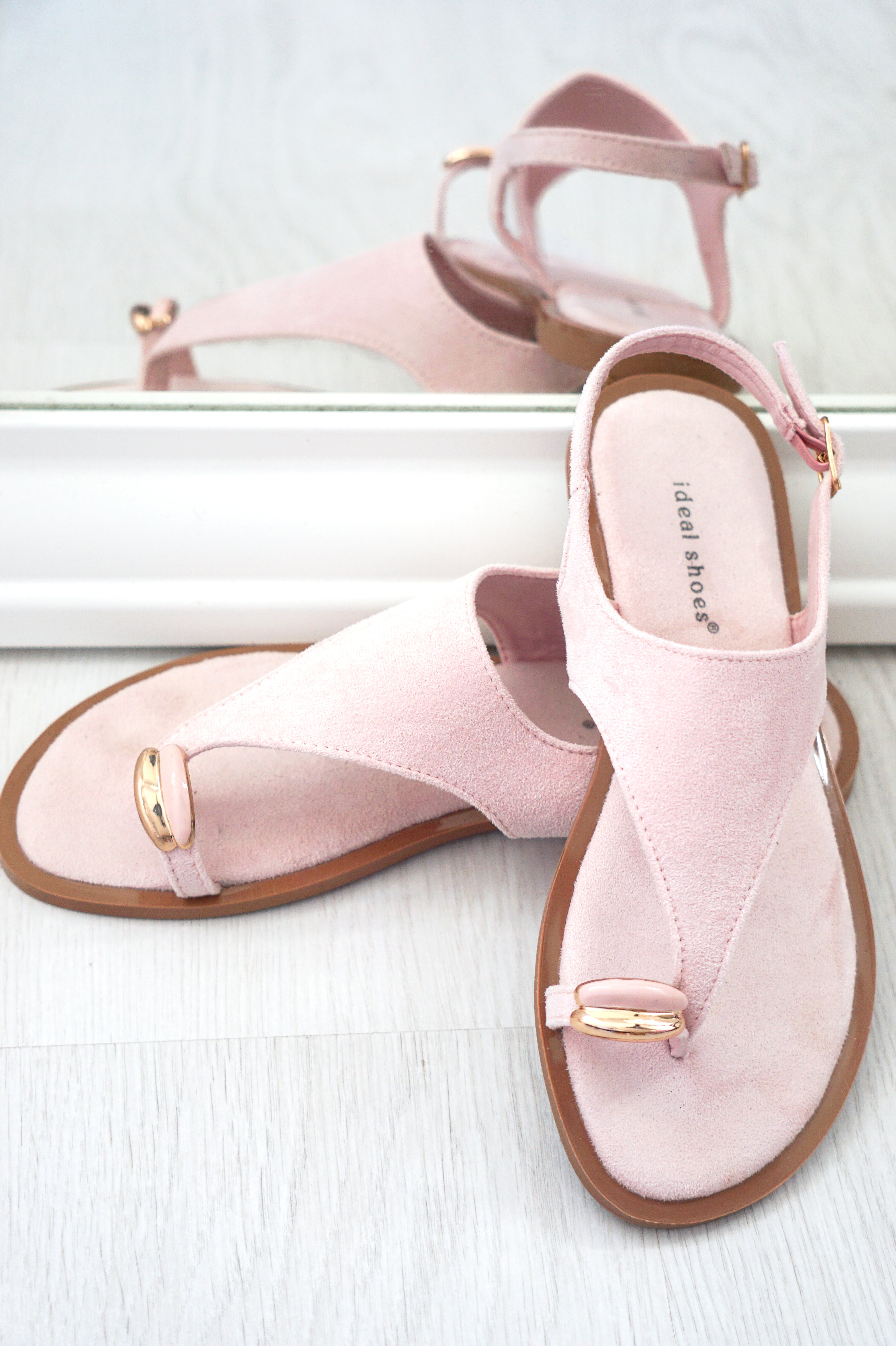 Zehentrenner Sandale mit Schmuckelement, rosa