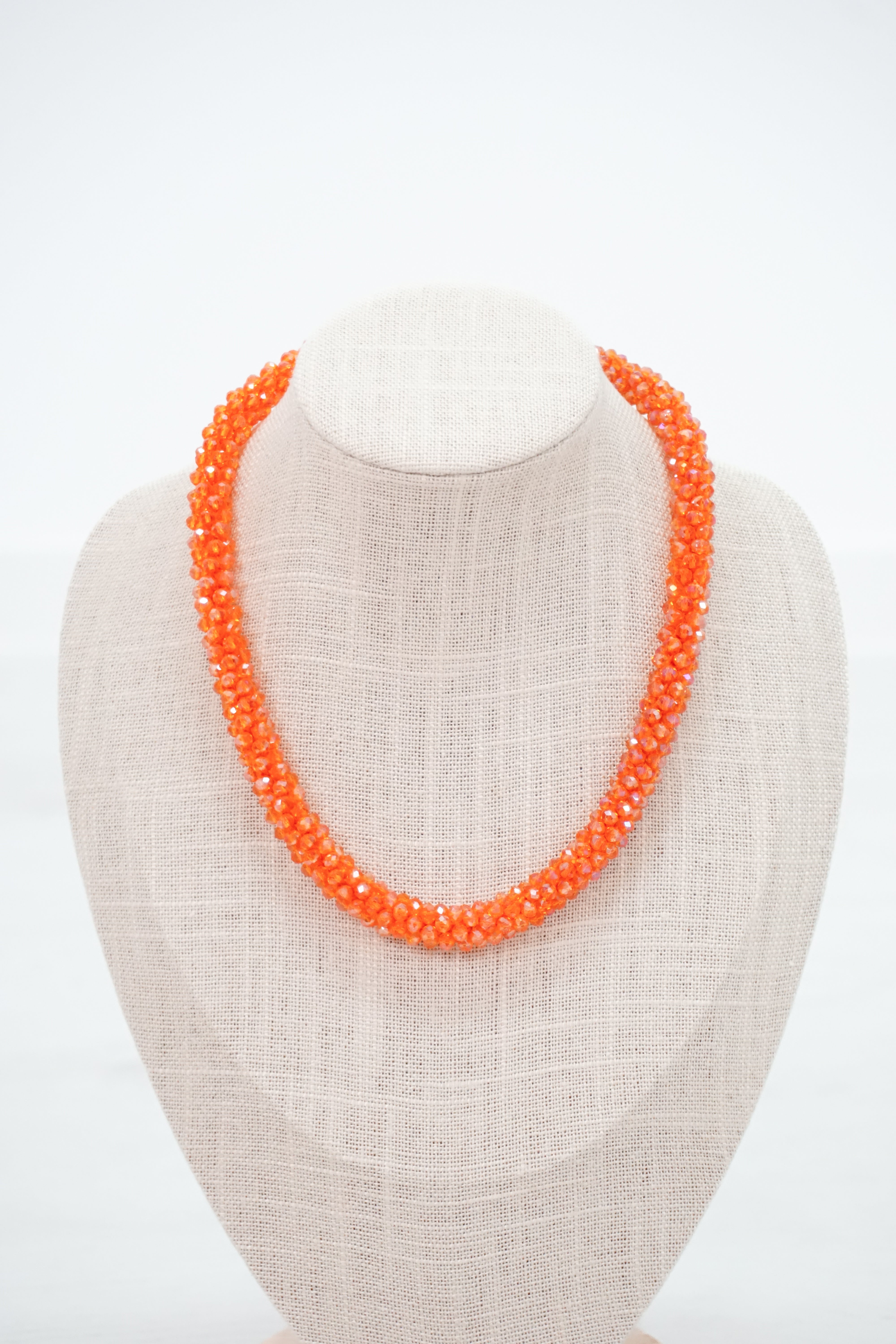 Perlenkette, orange/klar