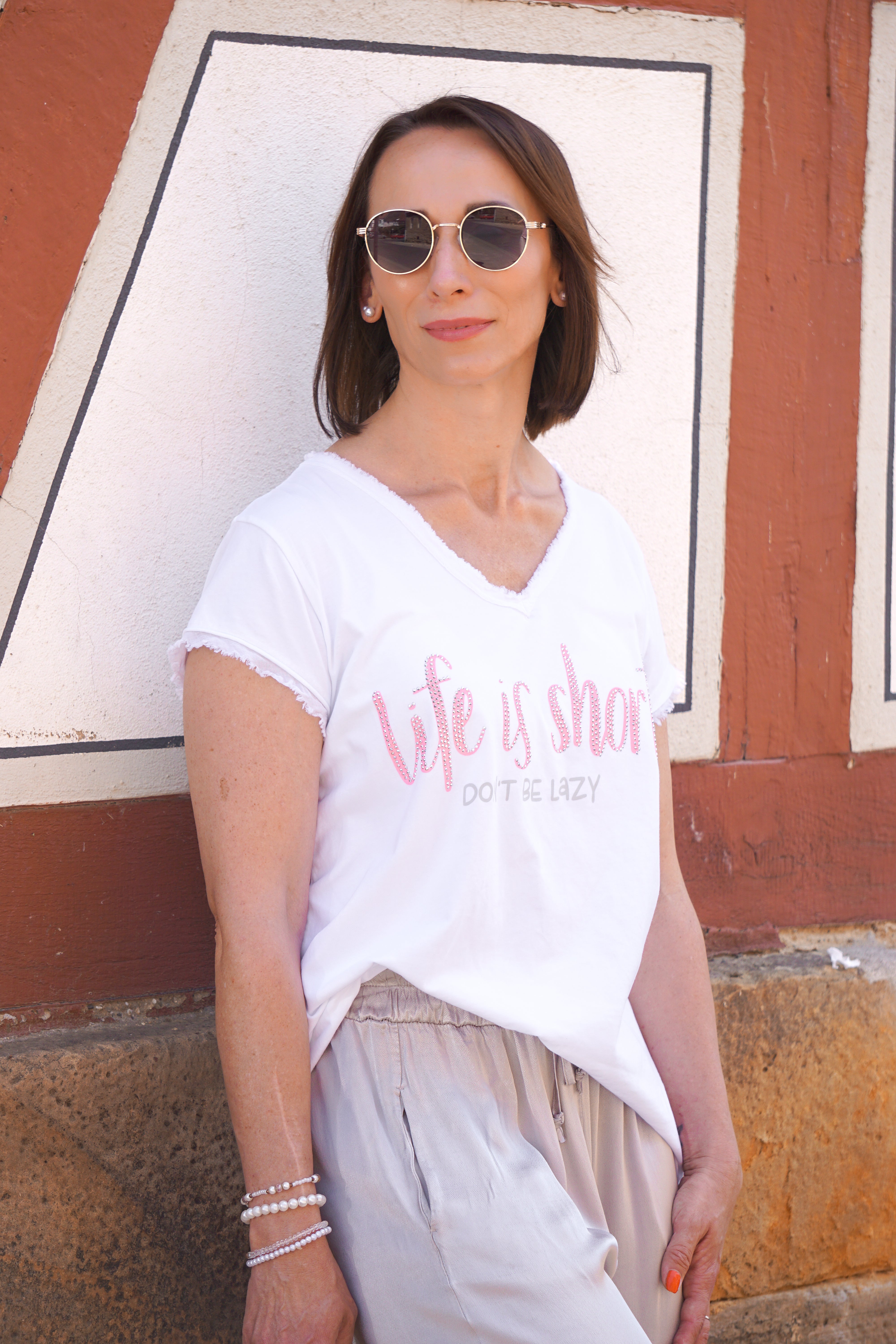 T-Shirt "Life is short", weiß