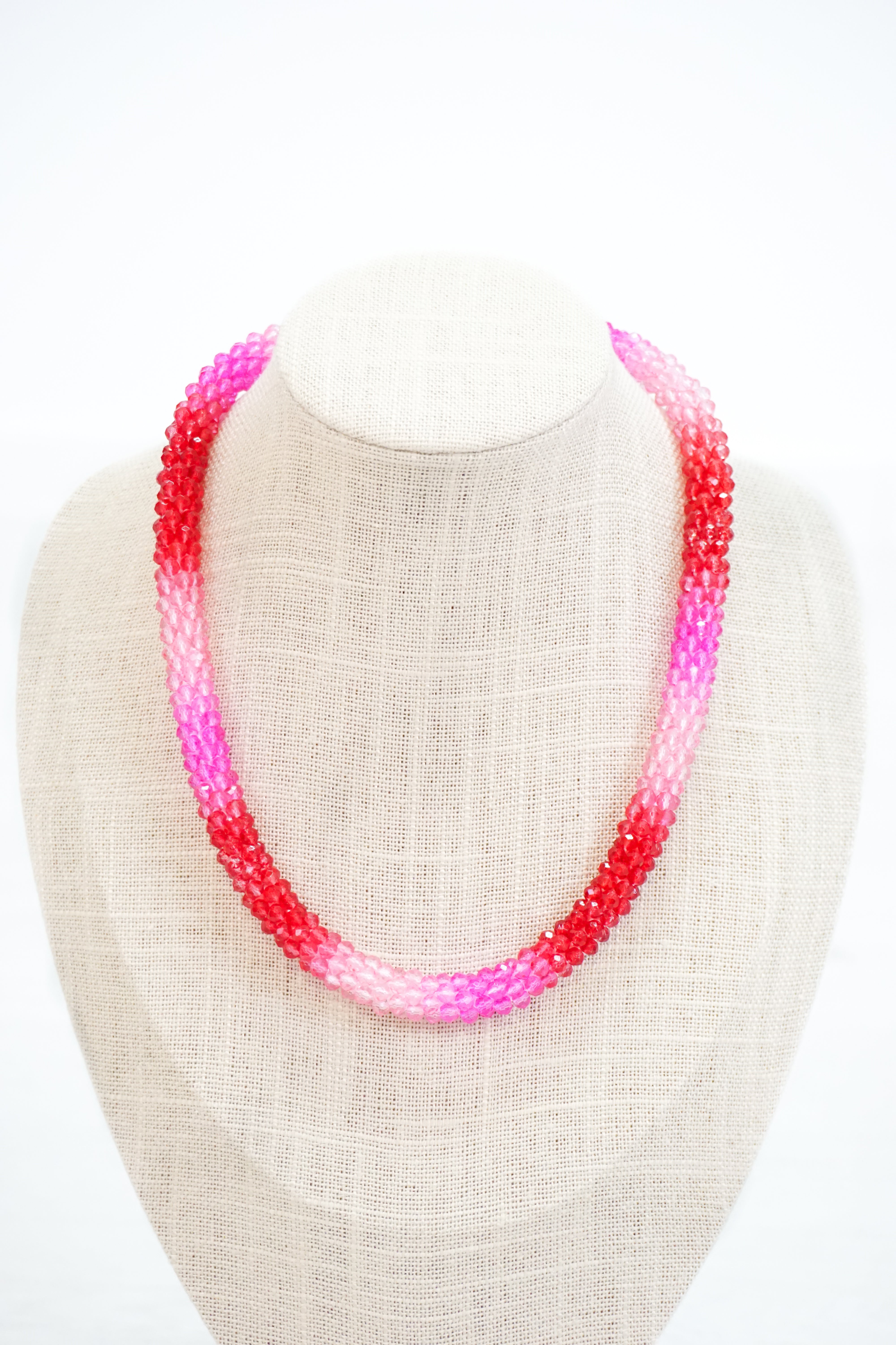 Perlenkette, rot/pink/rosa