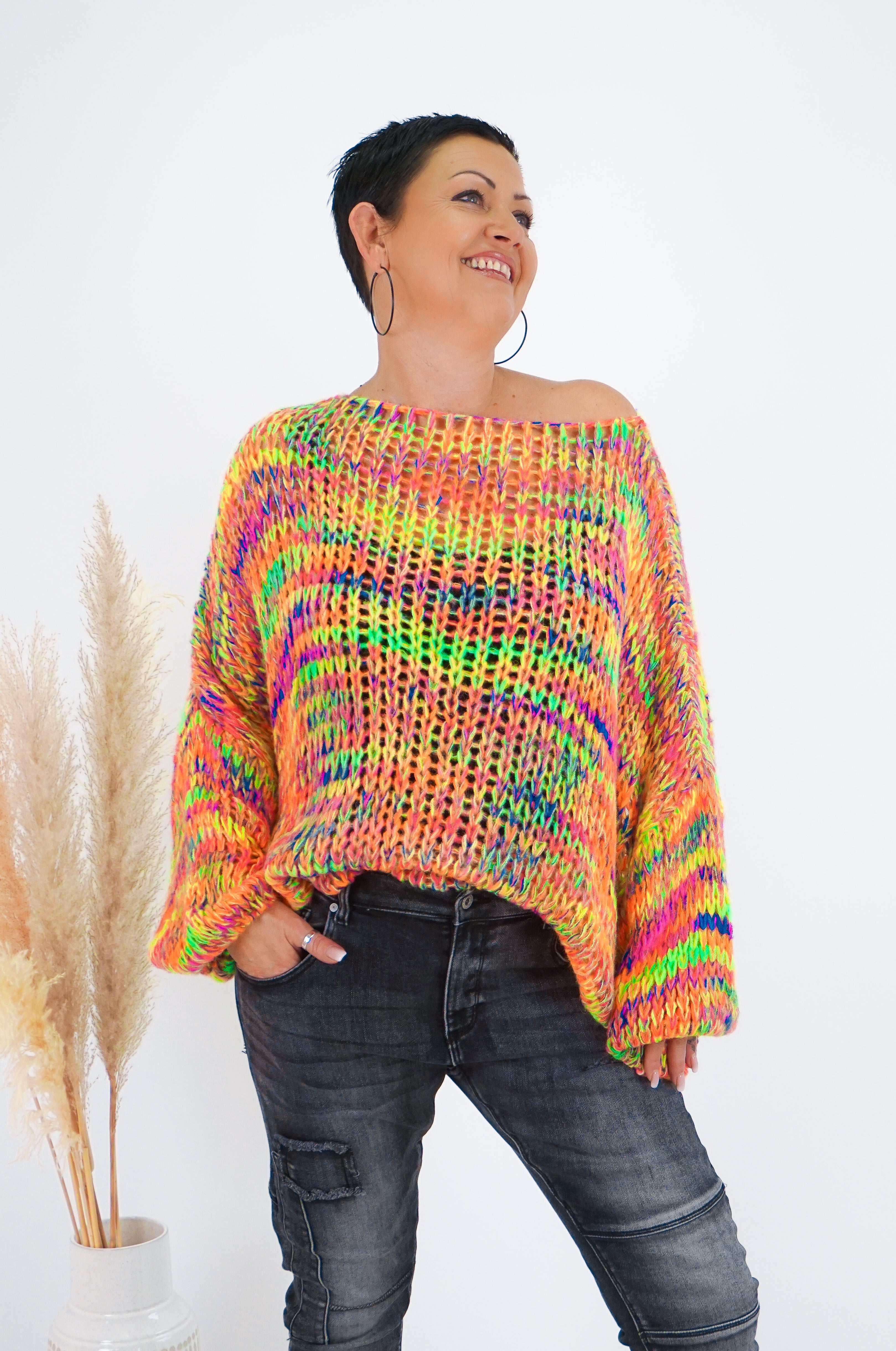 Grober Basic Strickpulli, Neon bunt