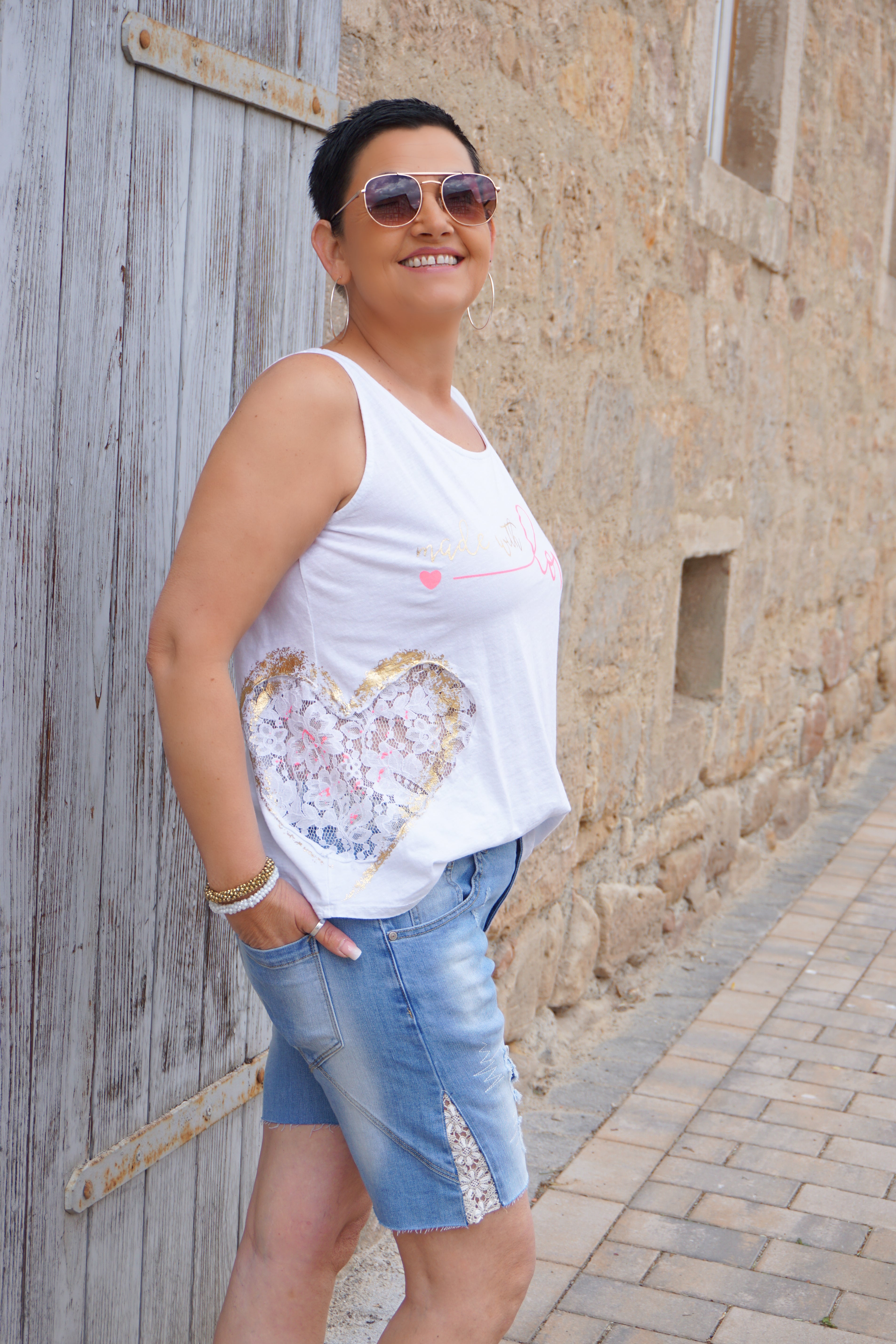 Top "made with love"