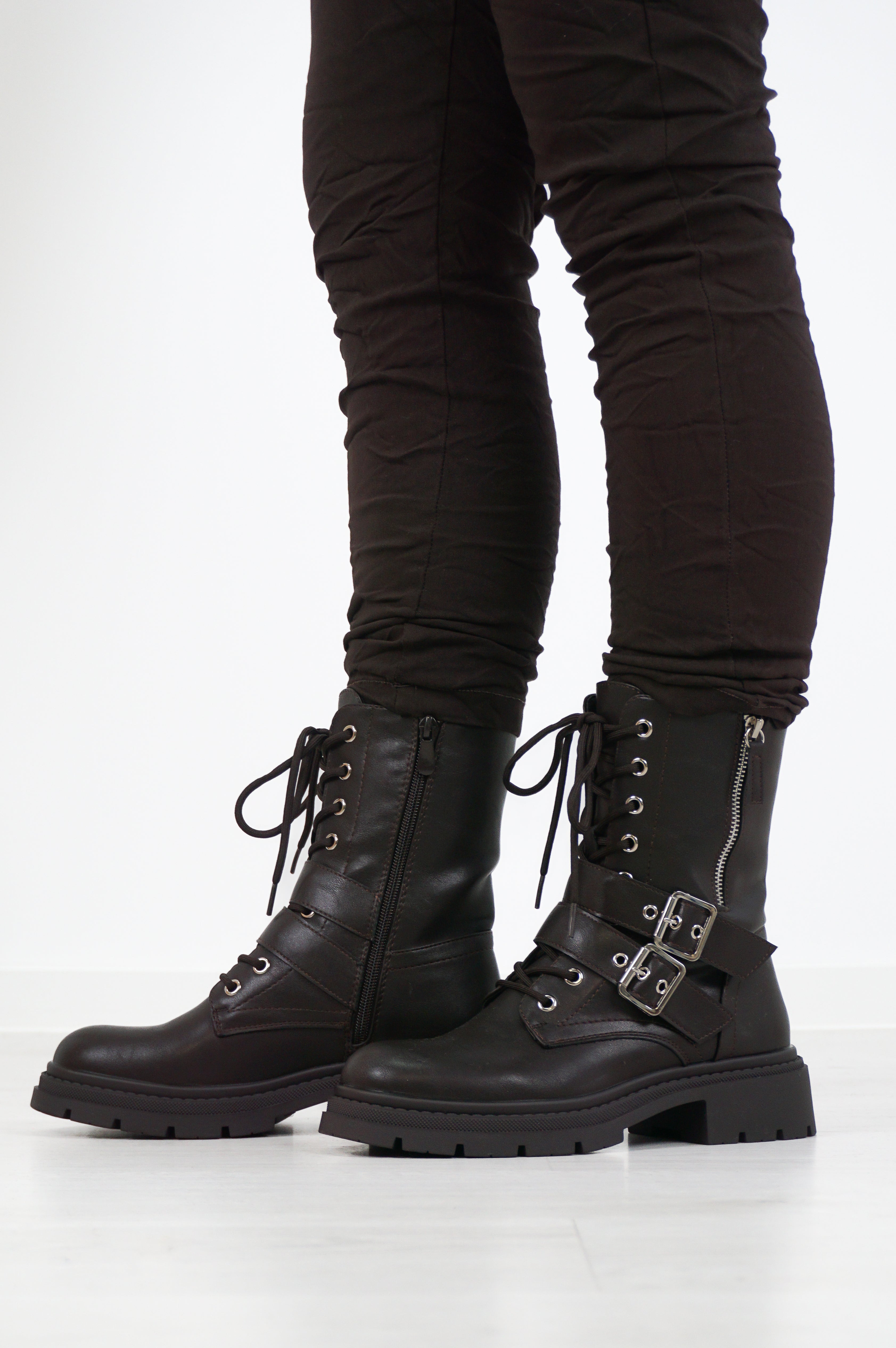 Geschnürte Stiefelette "Style", schokobraun