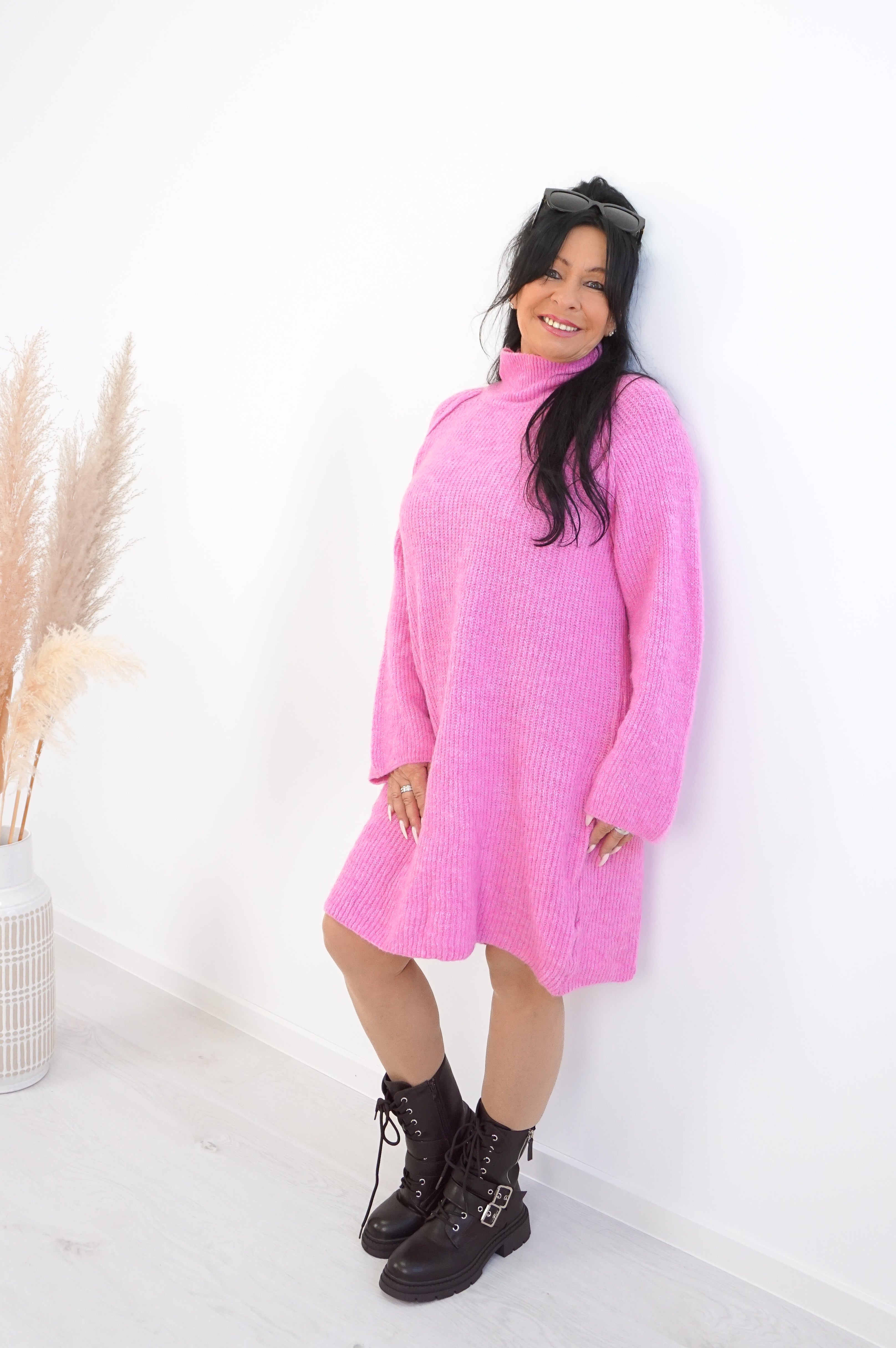 Strickkleid mit kleinem Stehkragen, Candy pink