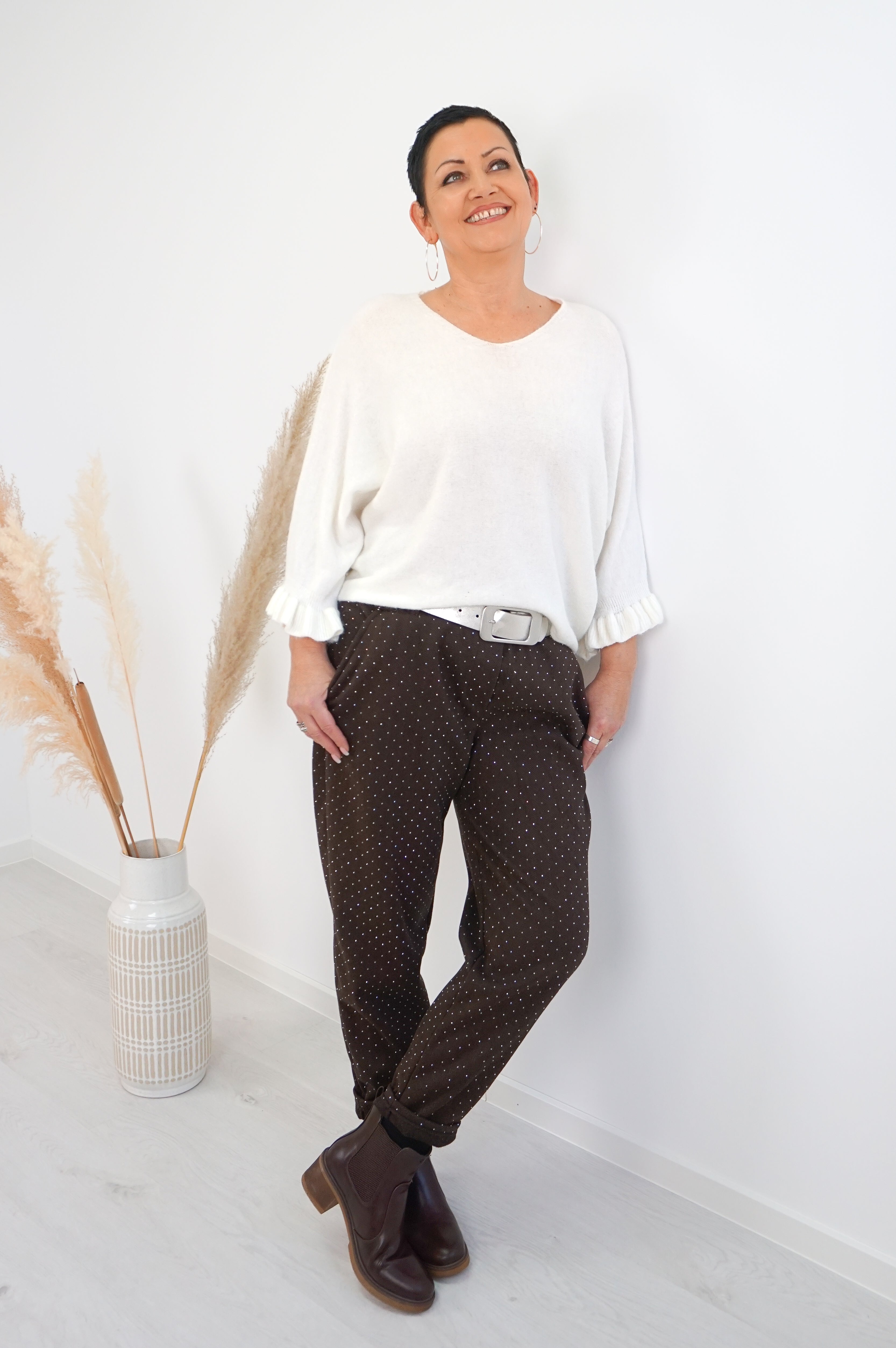 Strickpulli mit überschnitten Ärmeln, Off white