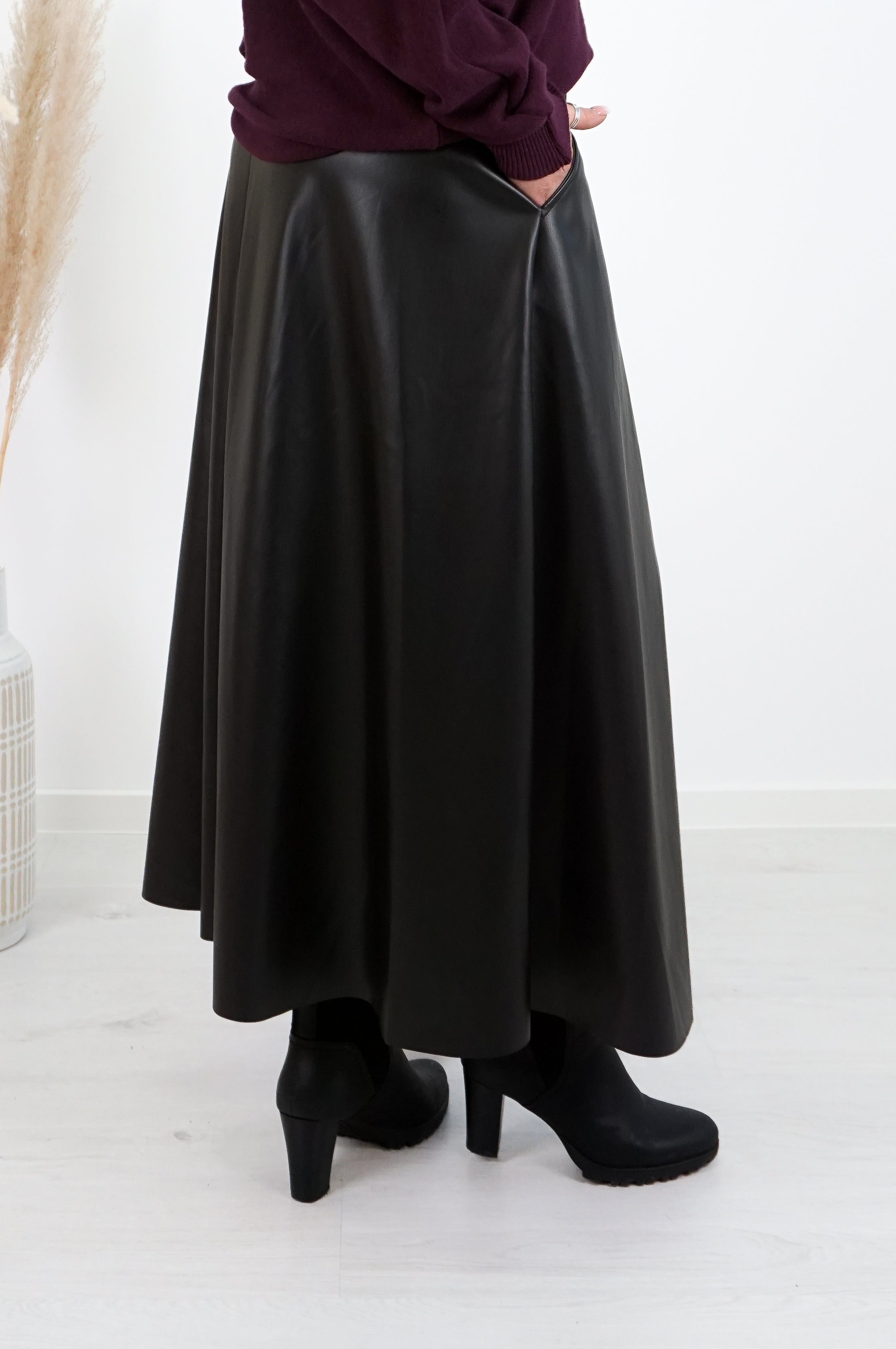 Lederimitatrock, schwarz