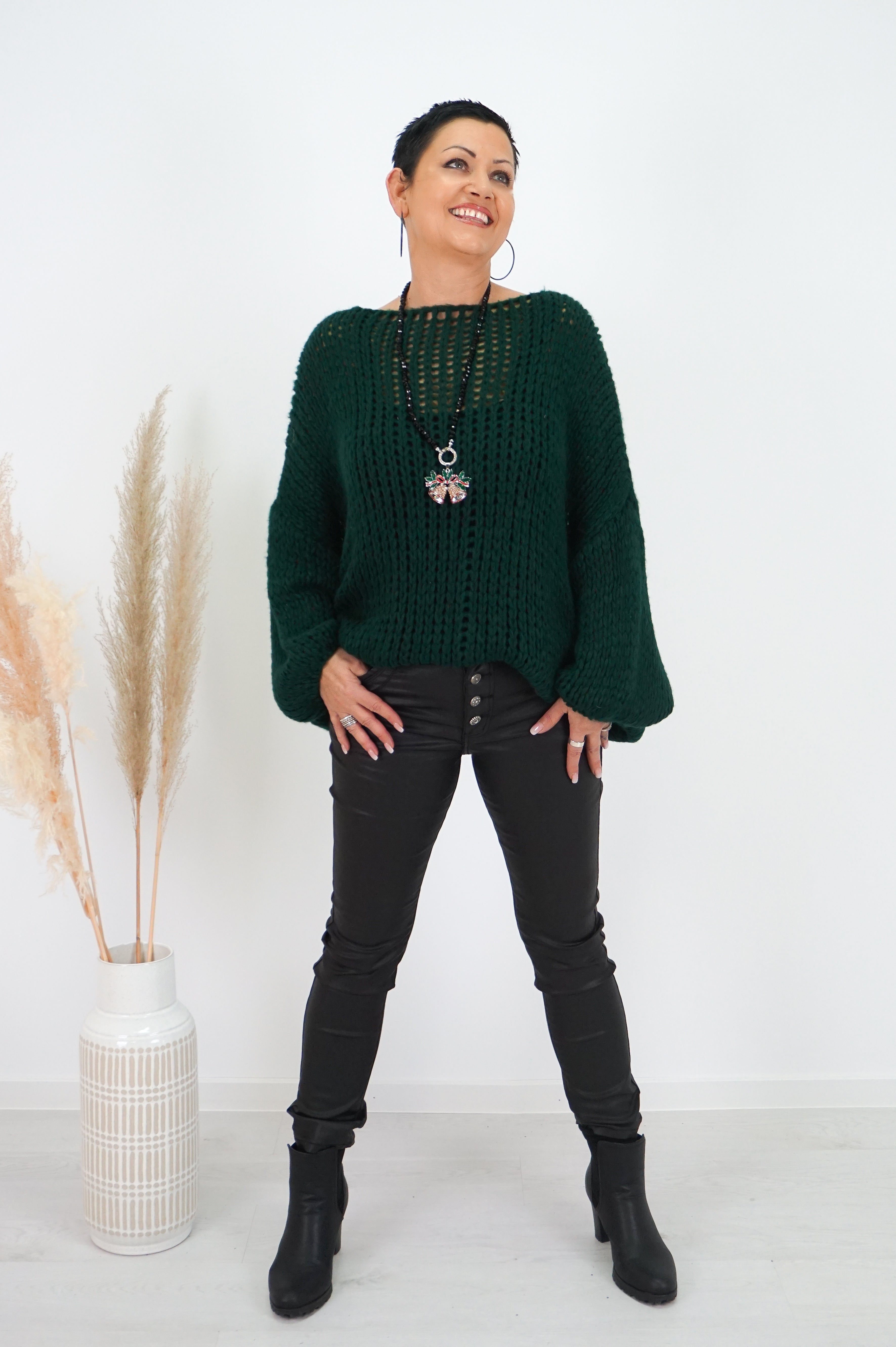 Grober Basic Strickpulli, tannengrün