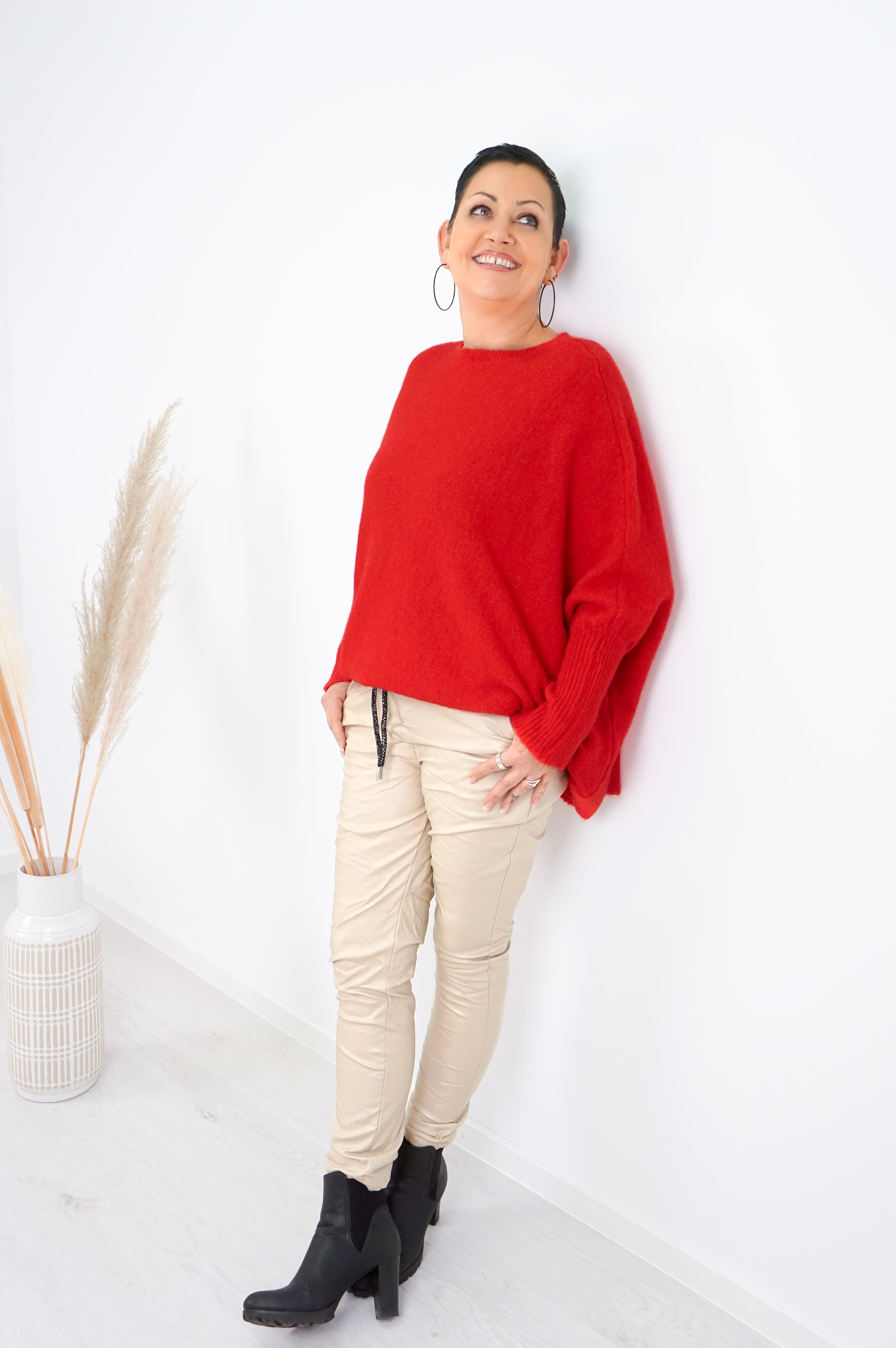 Weiter Strickpulli, rot