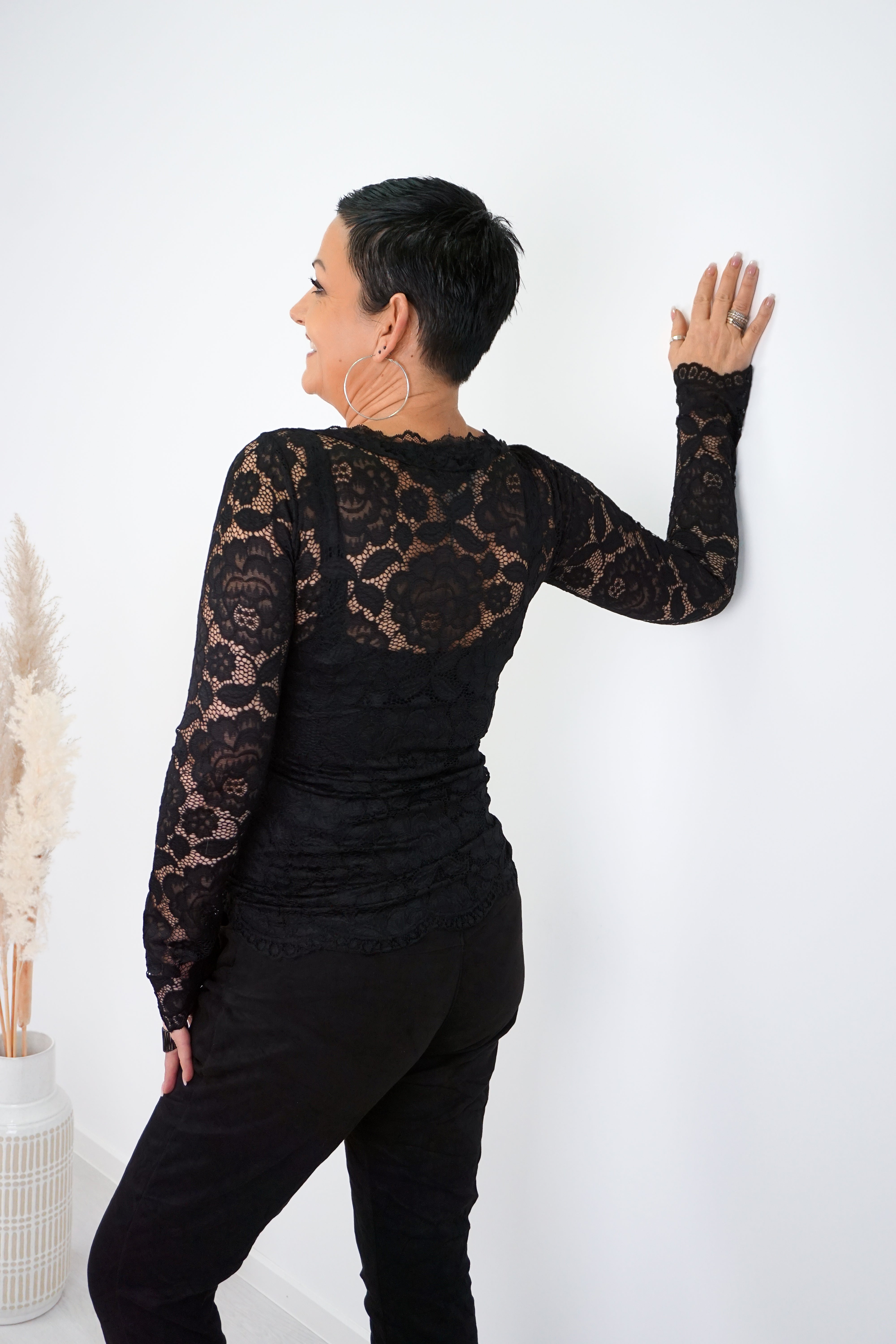 Spitzenshirt, schwarz