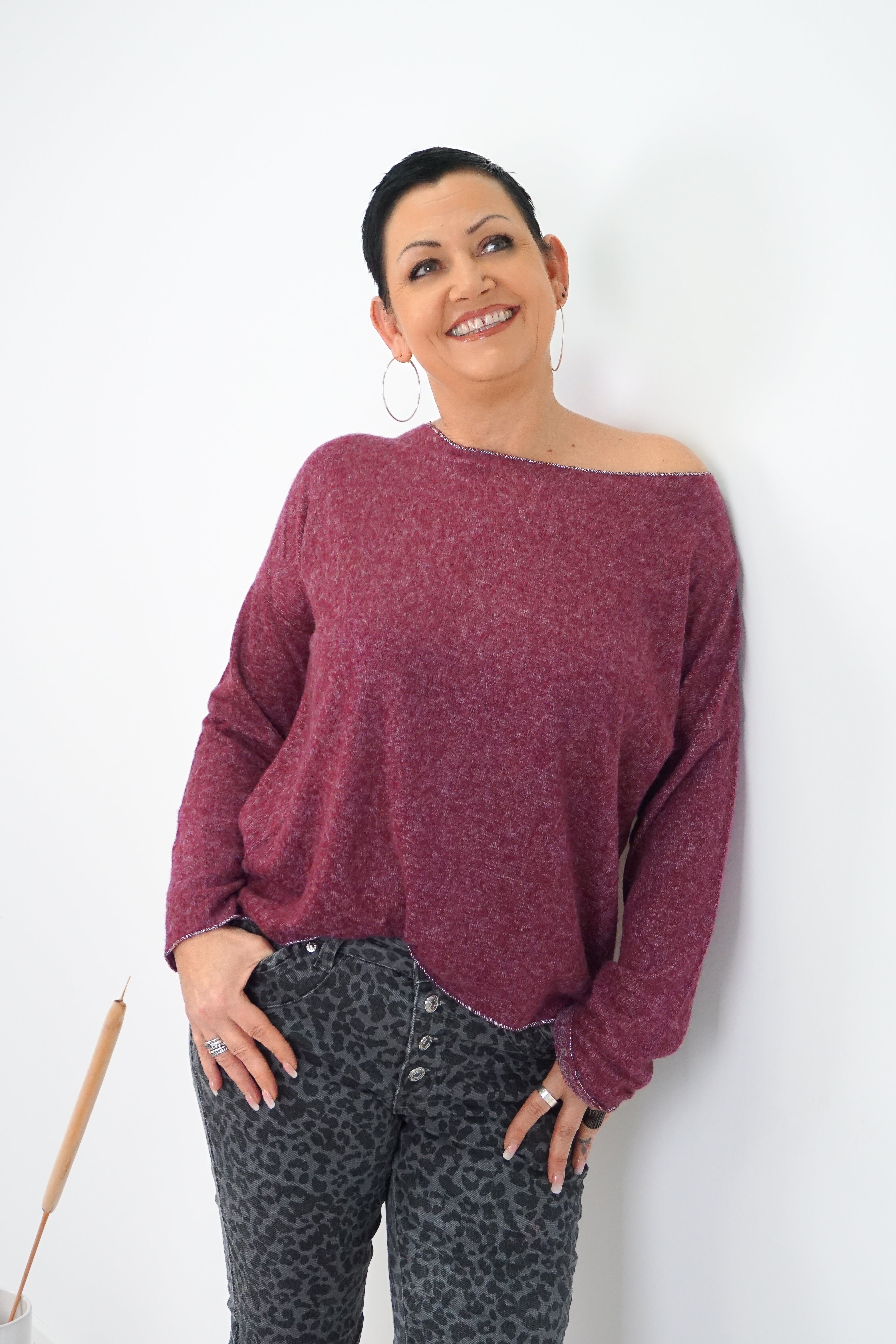 Flauschiger Feinstrickpulli, bordeaux