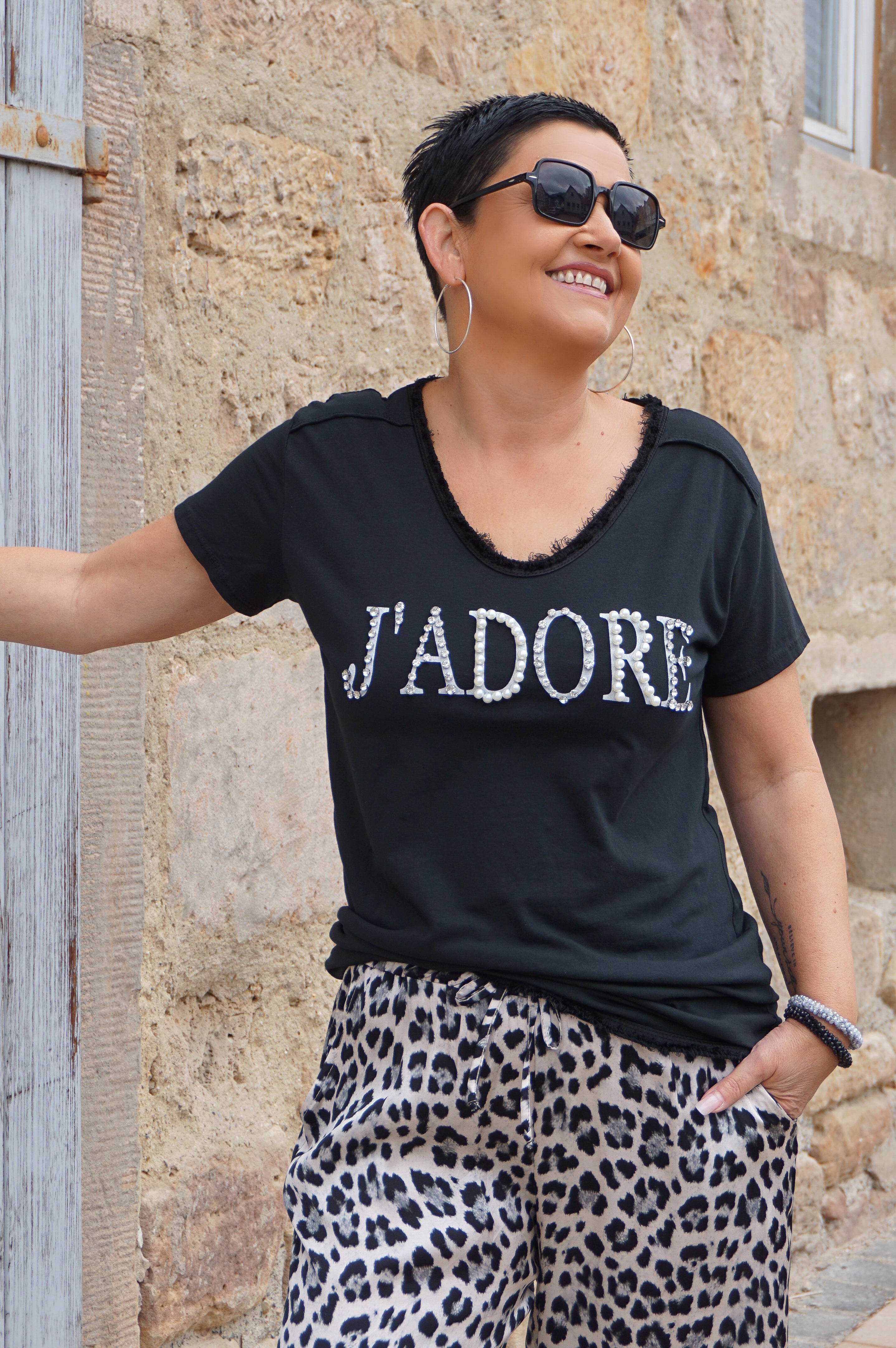 T-Shirt "glamour J'ADORE", schwarz