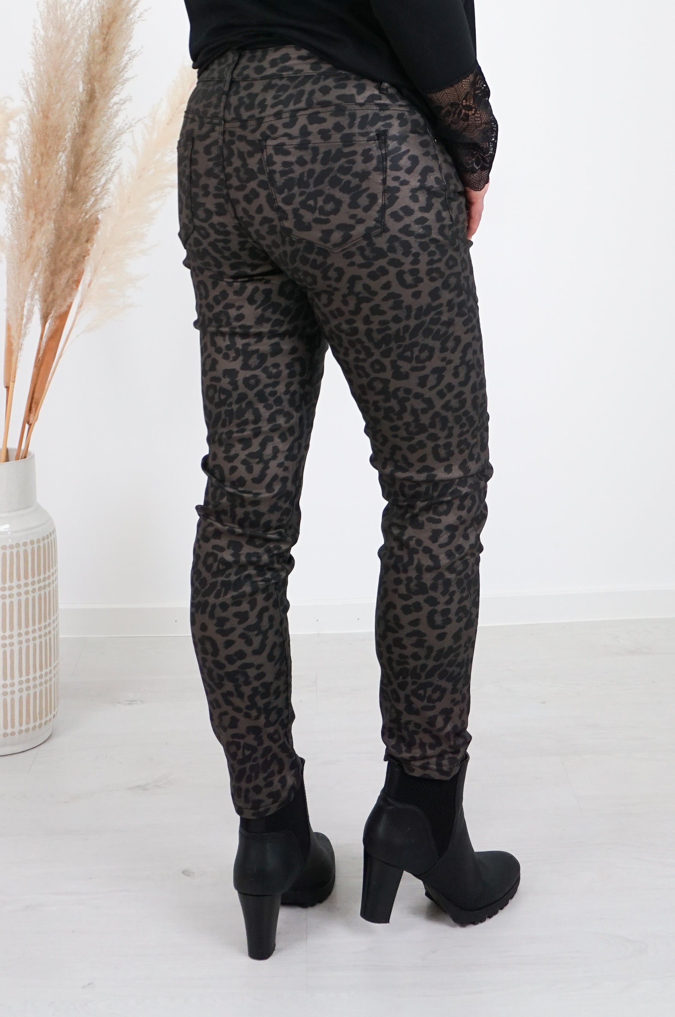 Zac & Zoe Lederimitat Hose mit Leo Print, Bronze