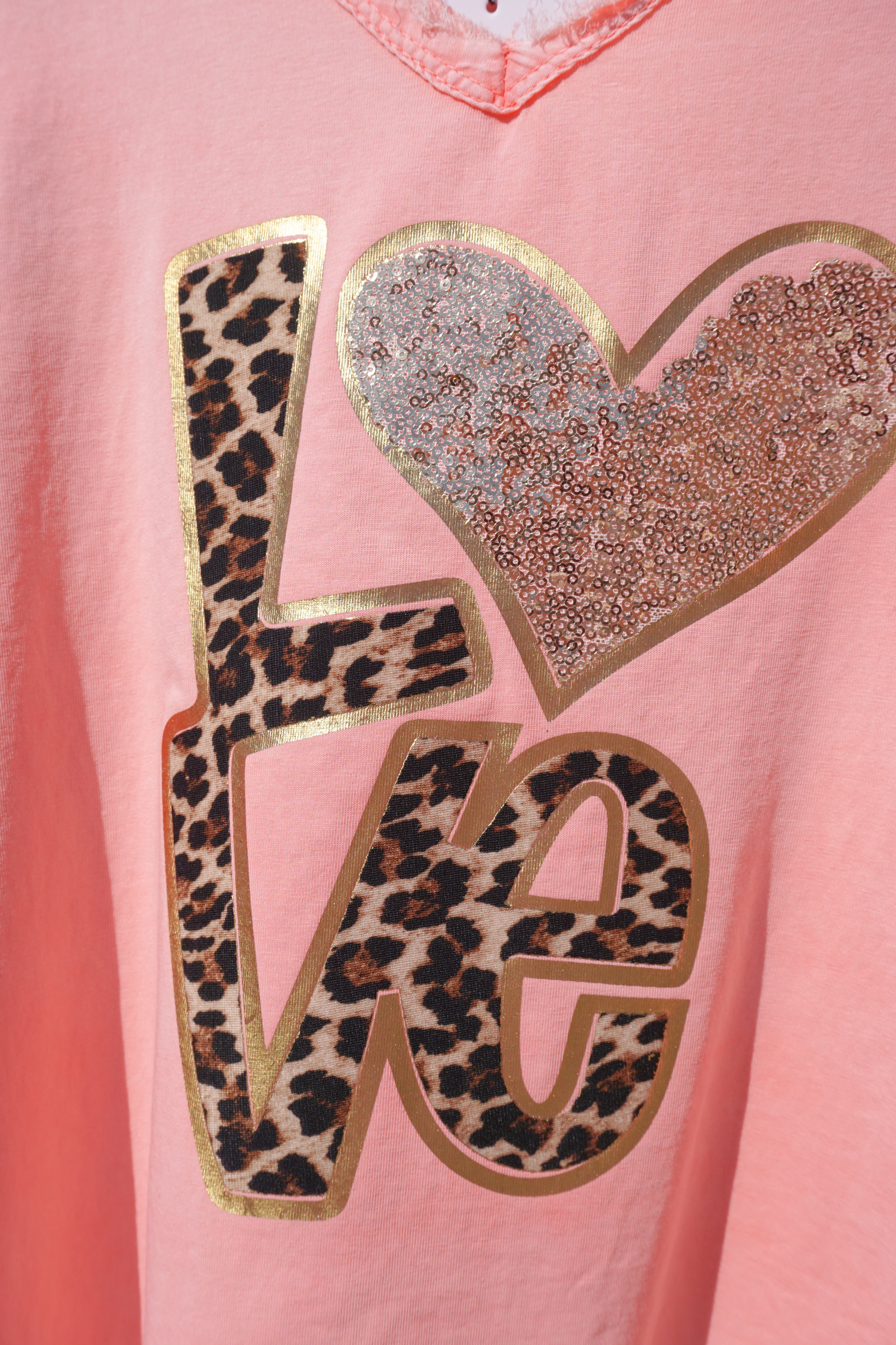 T-Shirt "Leo Love", koralle
