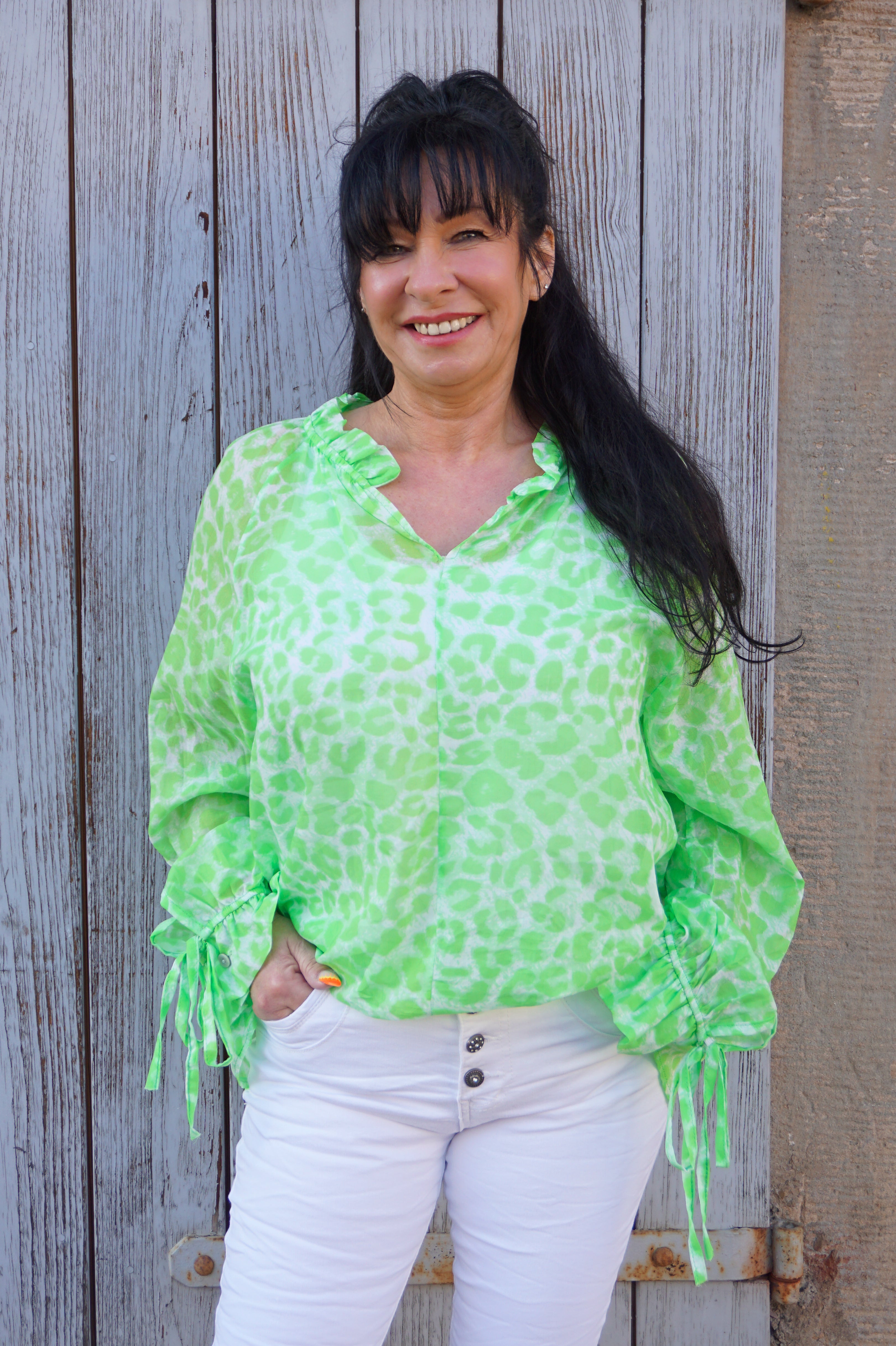 Leichte Bluse mit Leo Print, apfelgrün