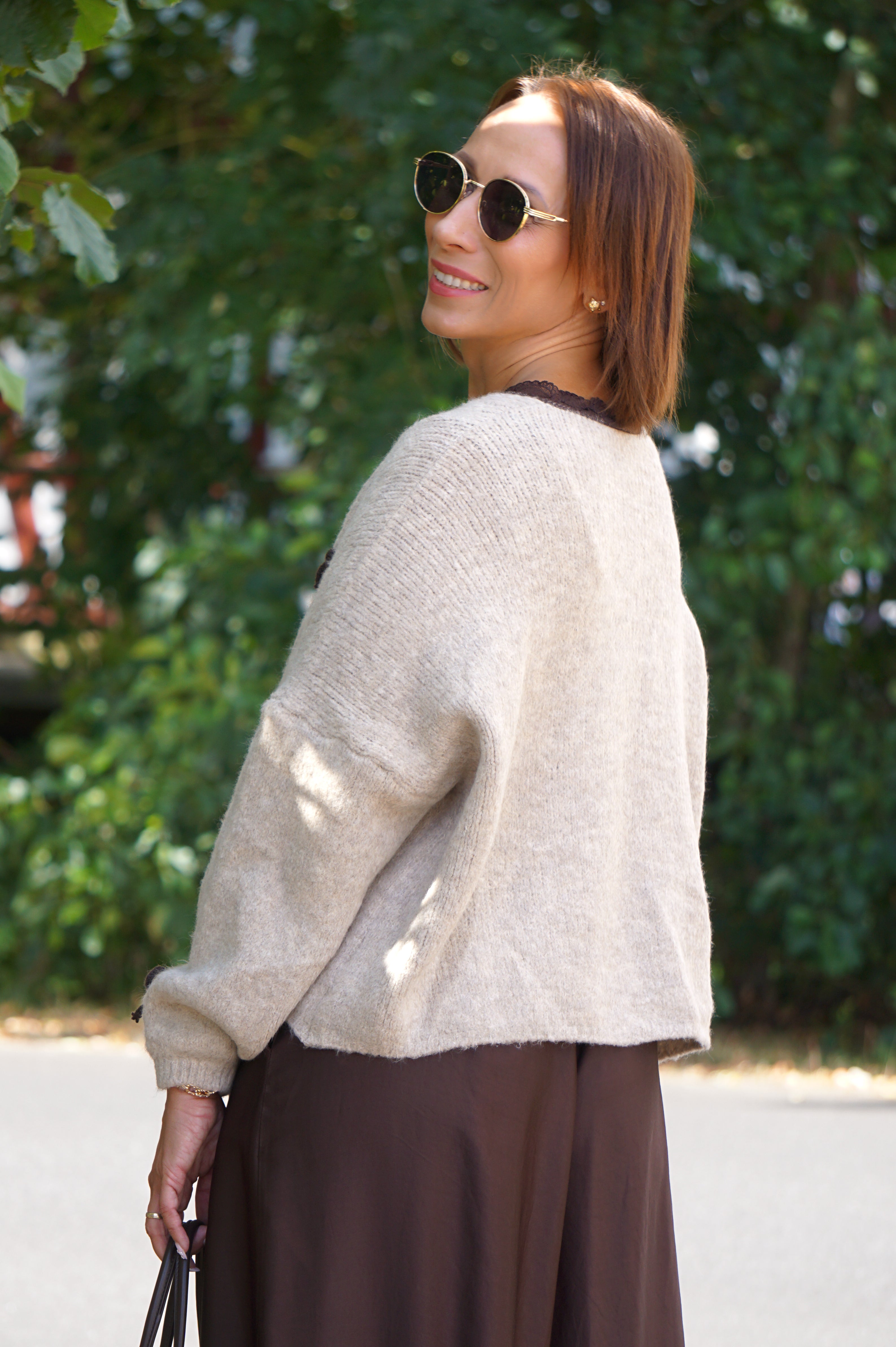 Strickjacke mit Schleifen, beige