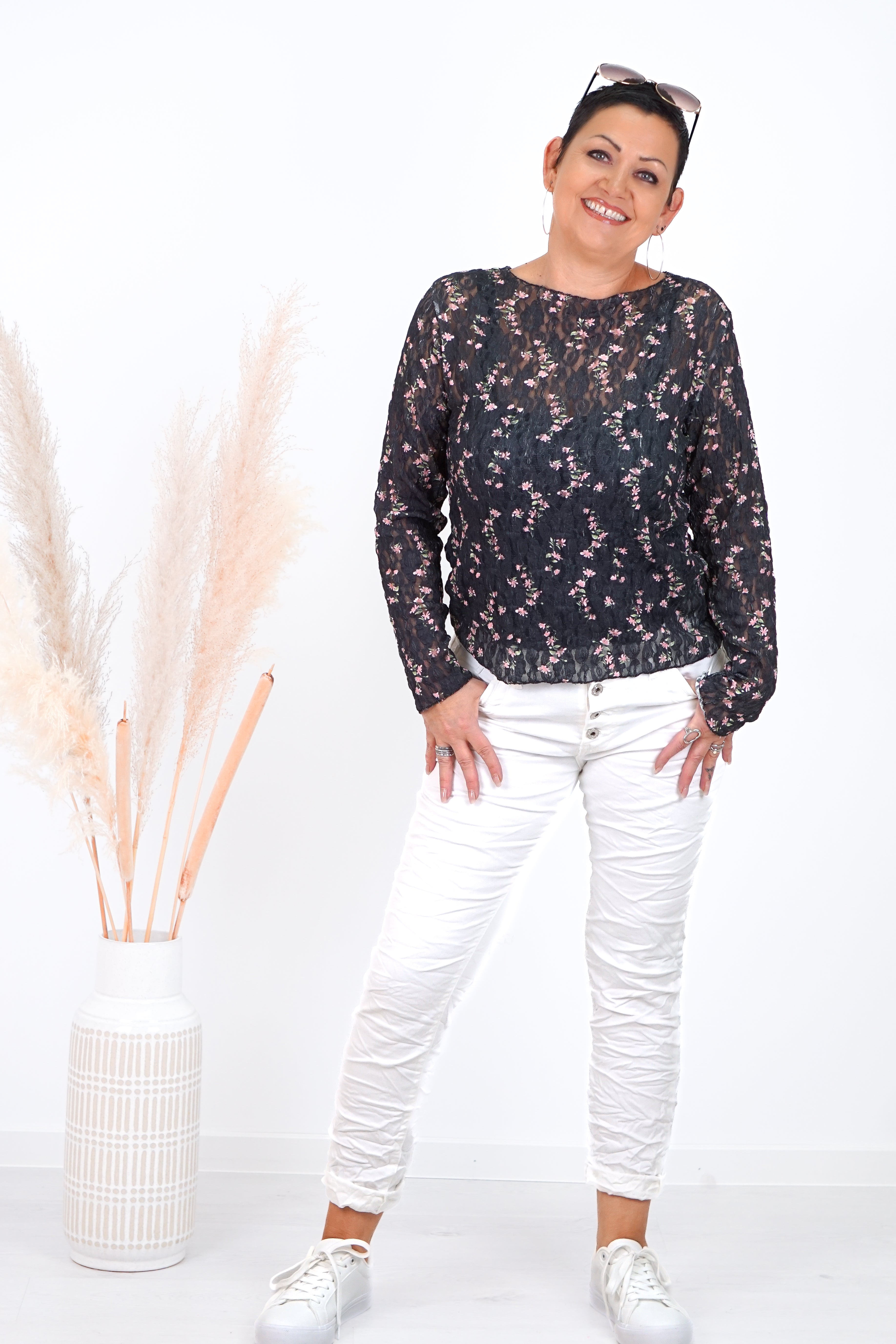 Spitzenshirt „flower“, anthrazit