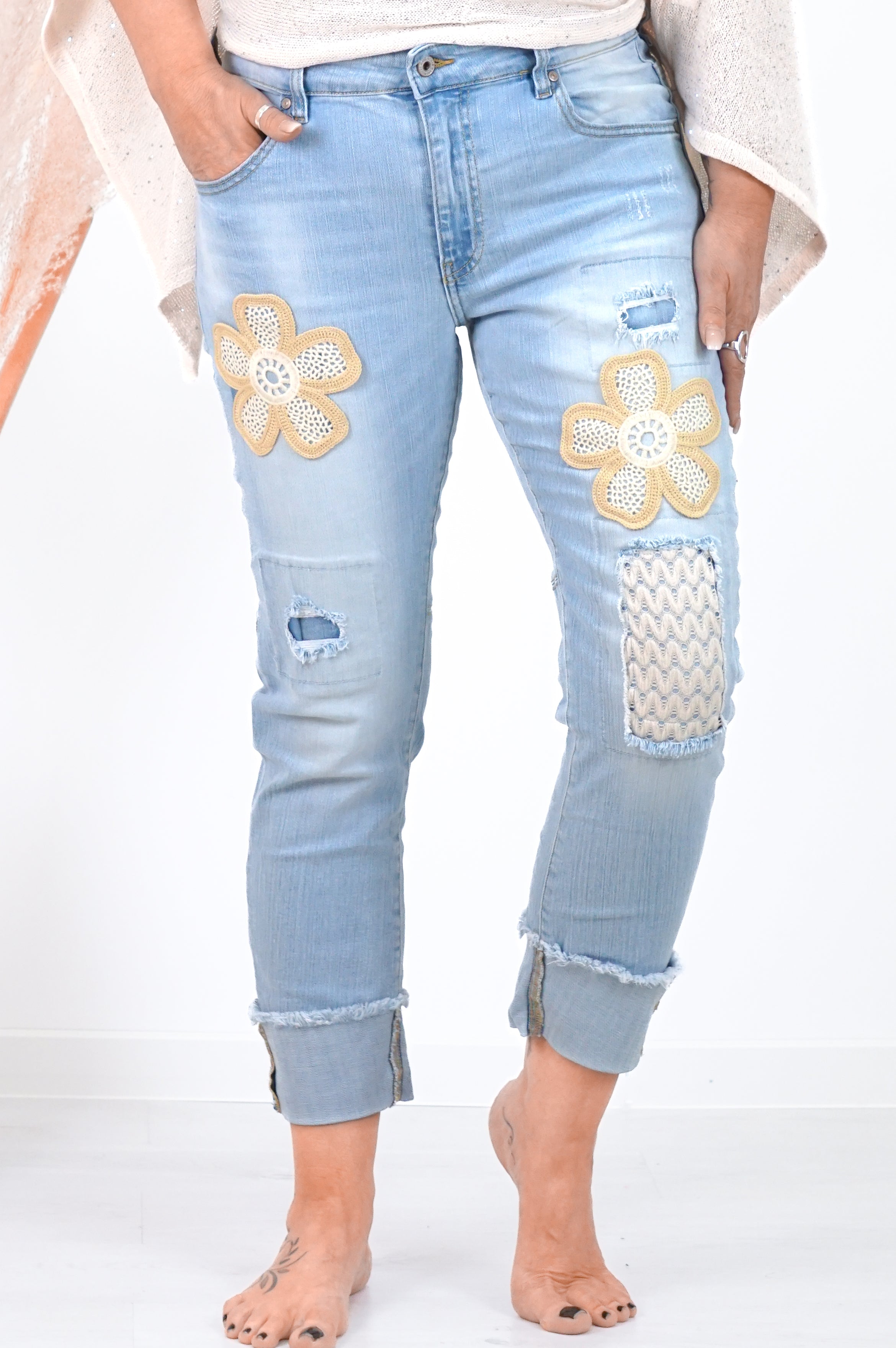 Sexy Woman Jeans mit Häkeldetails