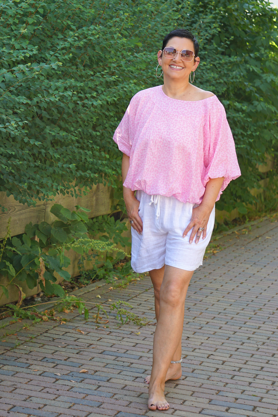 Ballon T-Shirt mit Leo Print, rosa
