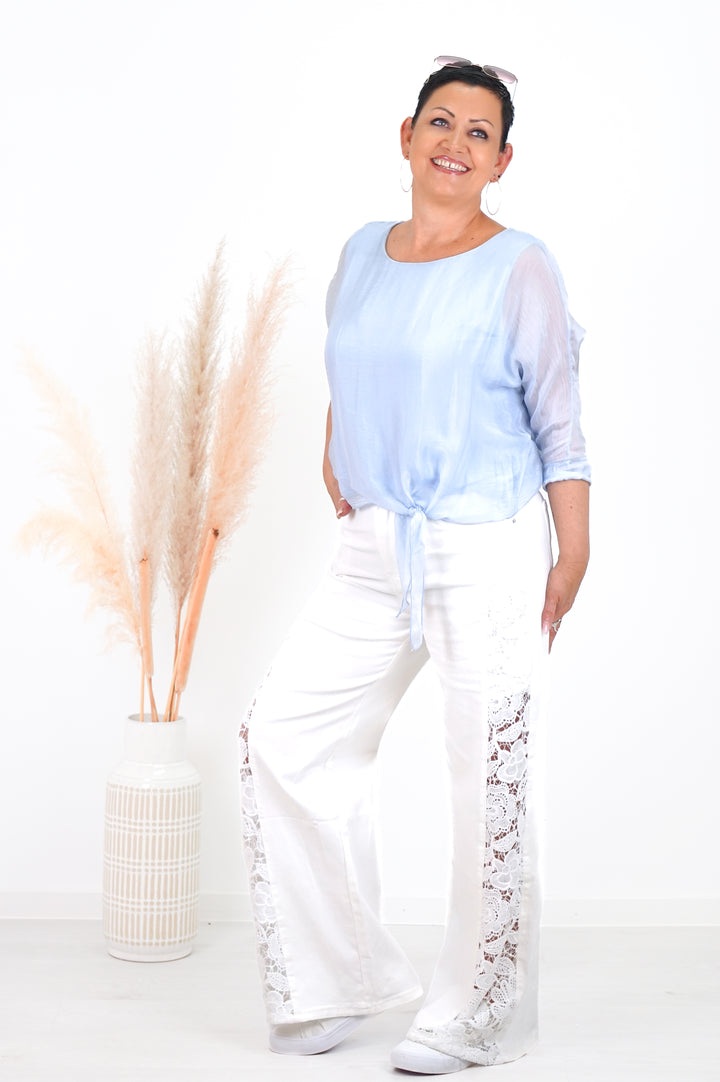 Straight Jeans mit Blumeneinsatz