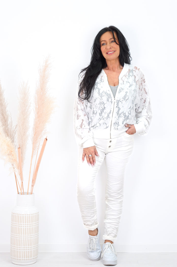 Jewelly Jeans in off white