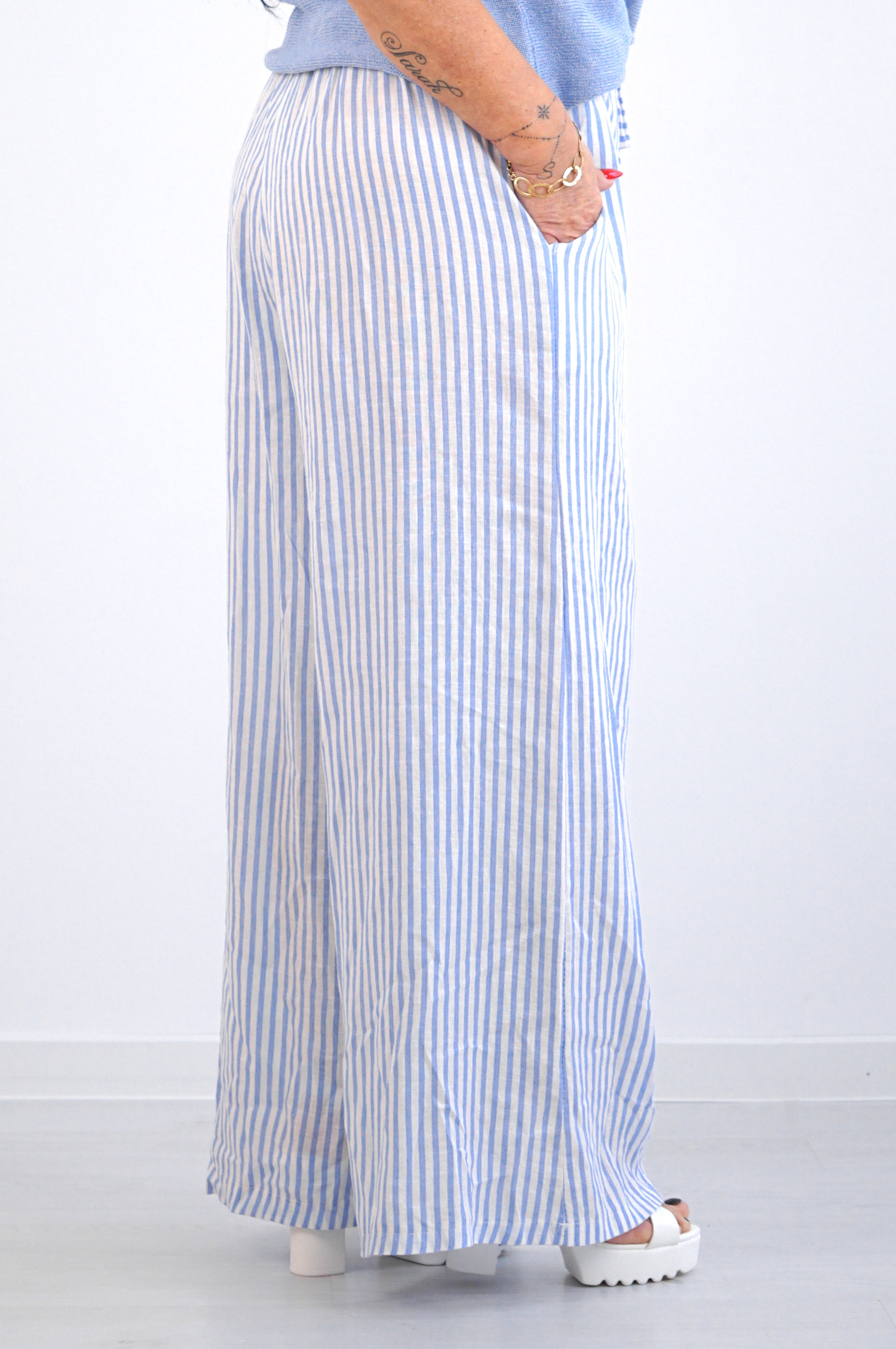 Leinenhose mit Streifen, hellblau