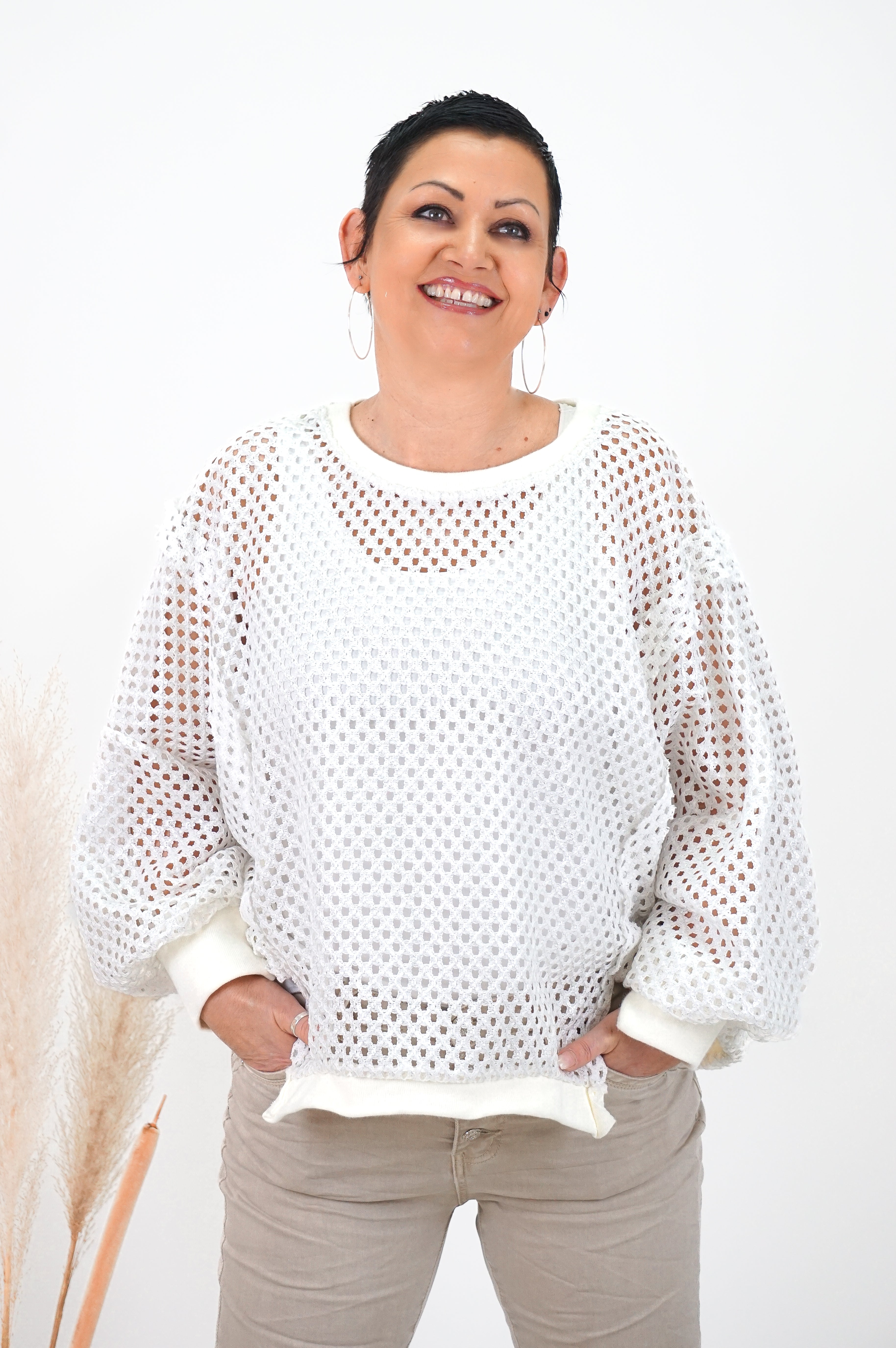 Sweatshirt mit Lochdesign und Metallic-Schimmer, Off white