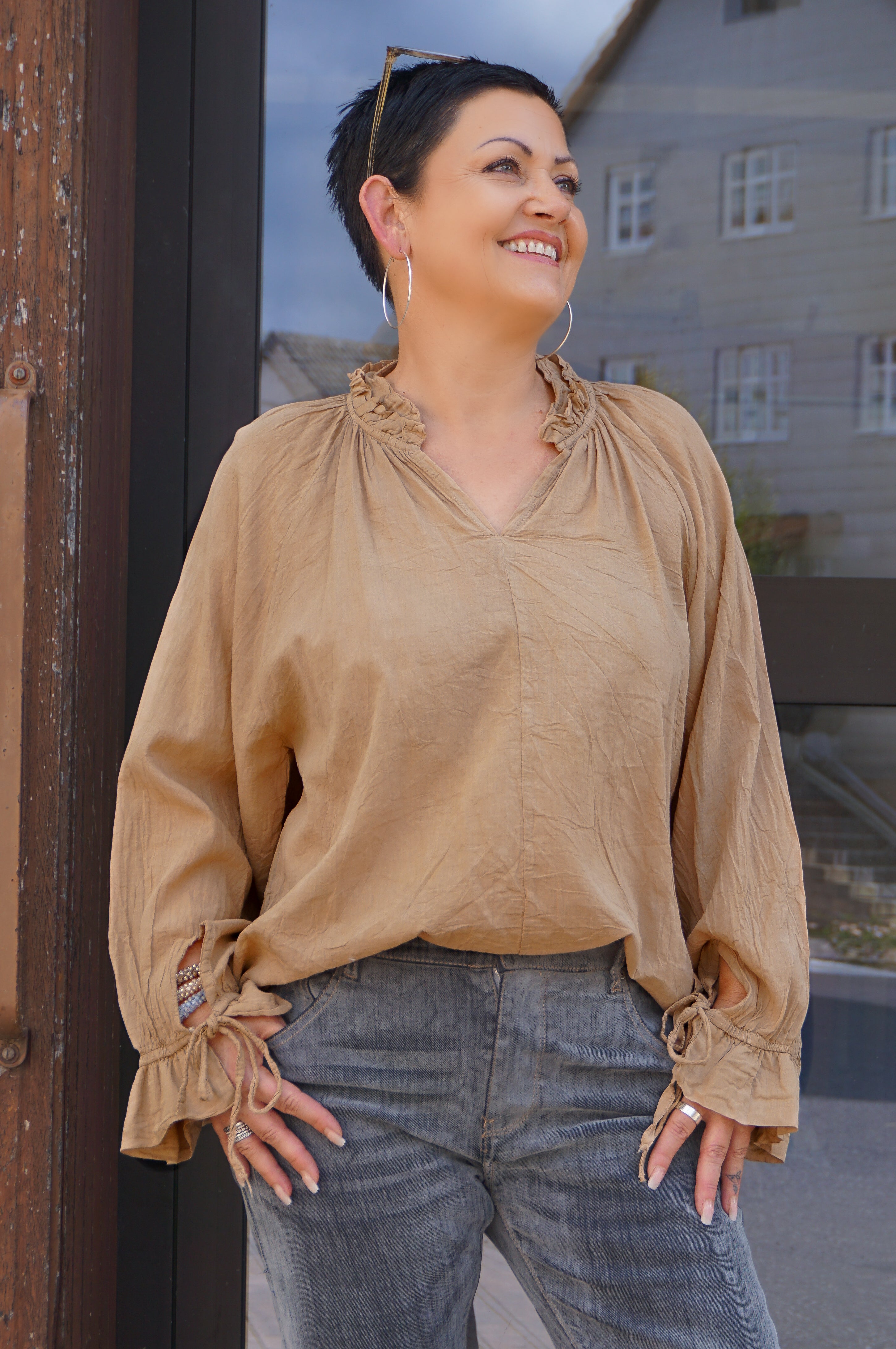 Leichte Bluse, camel