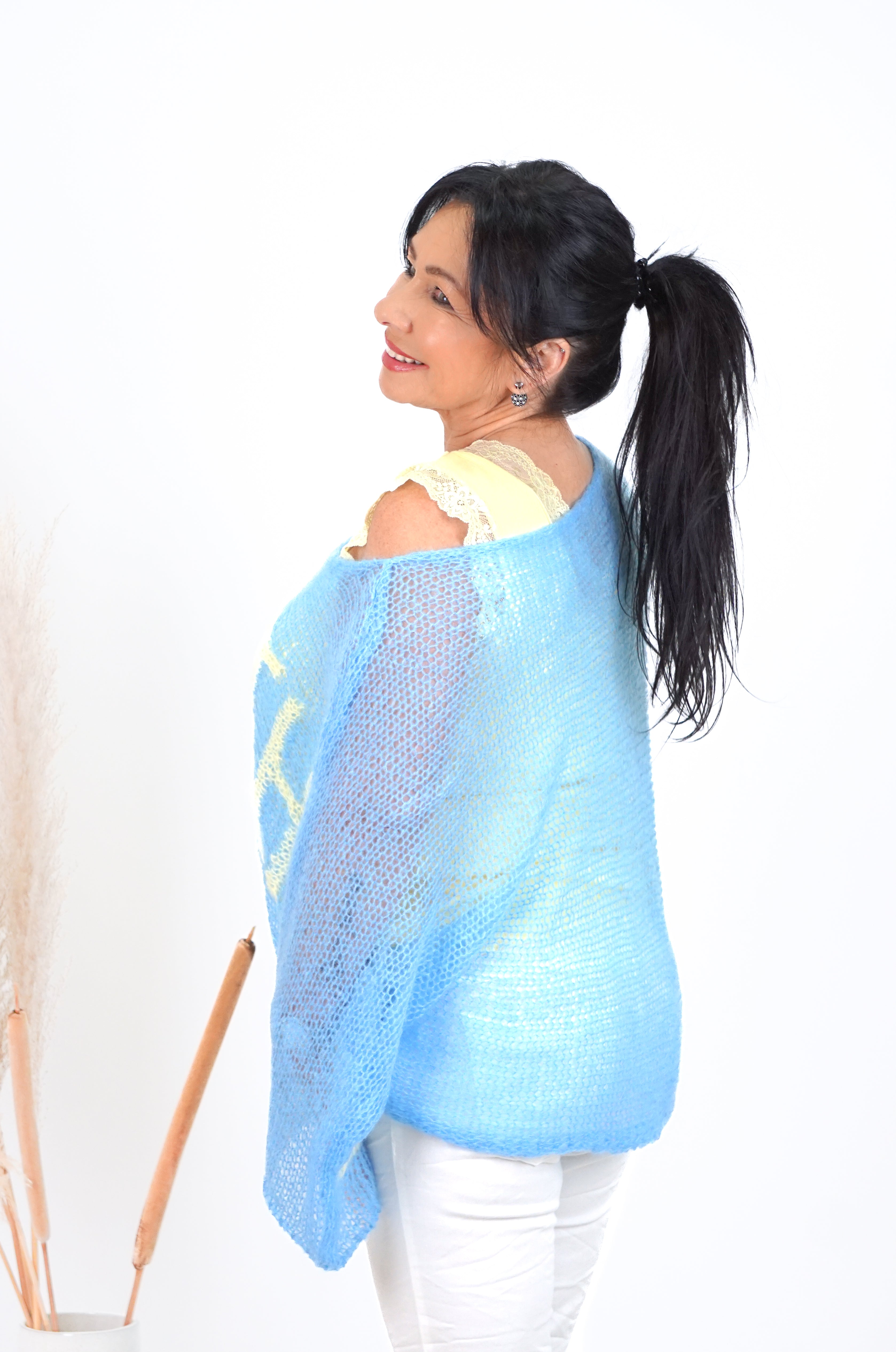 Leichter Strickpulli "Something", blau