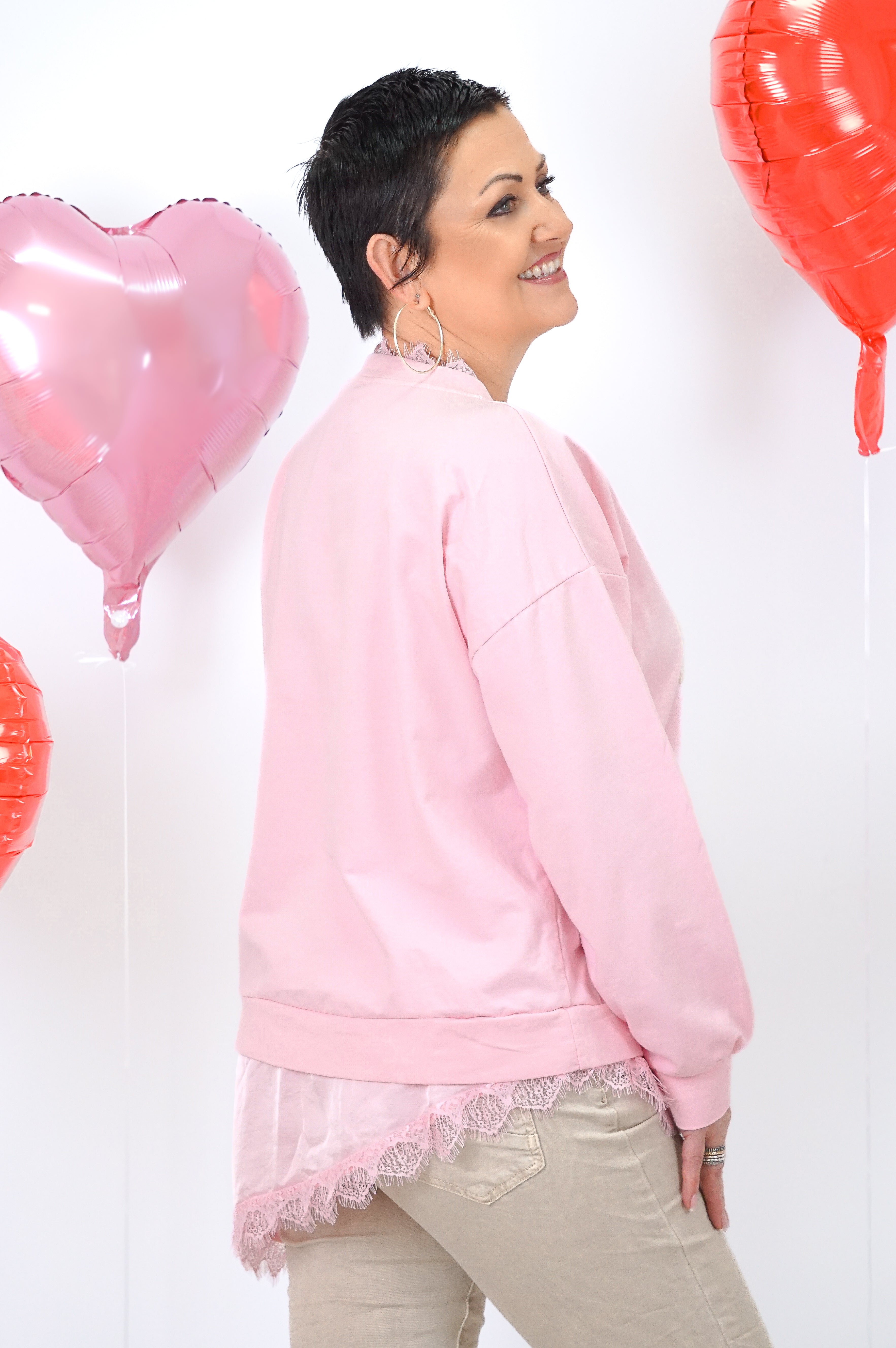 Verspieltes Sweatshirt „Love yourself“, rosa