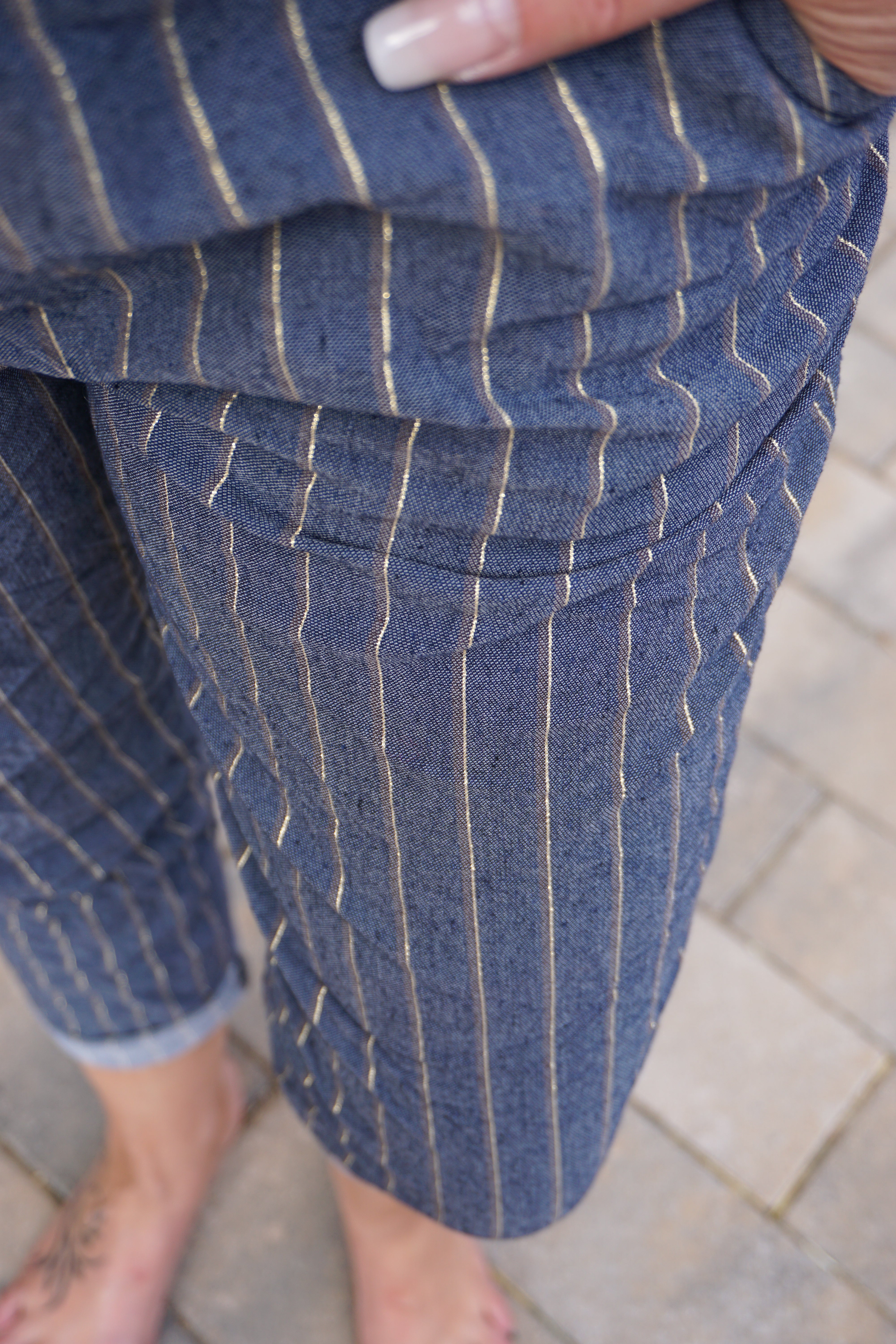 Jogpant mit Gürtel "golden Stripes", dunkelblau/schokobraun