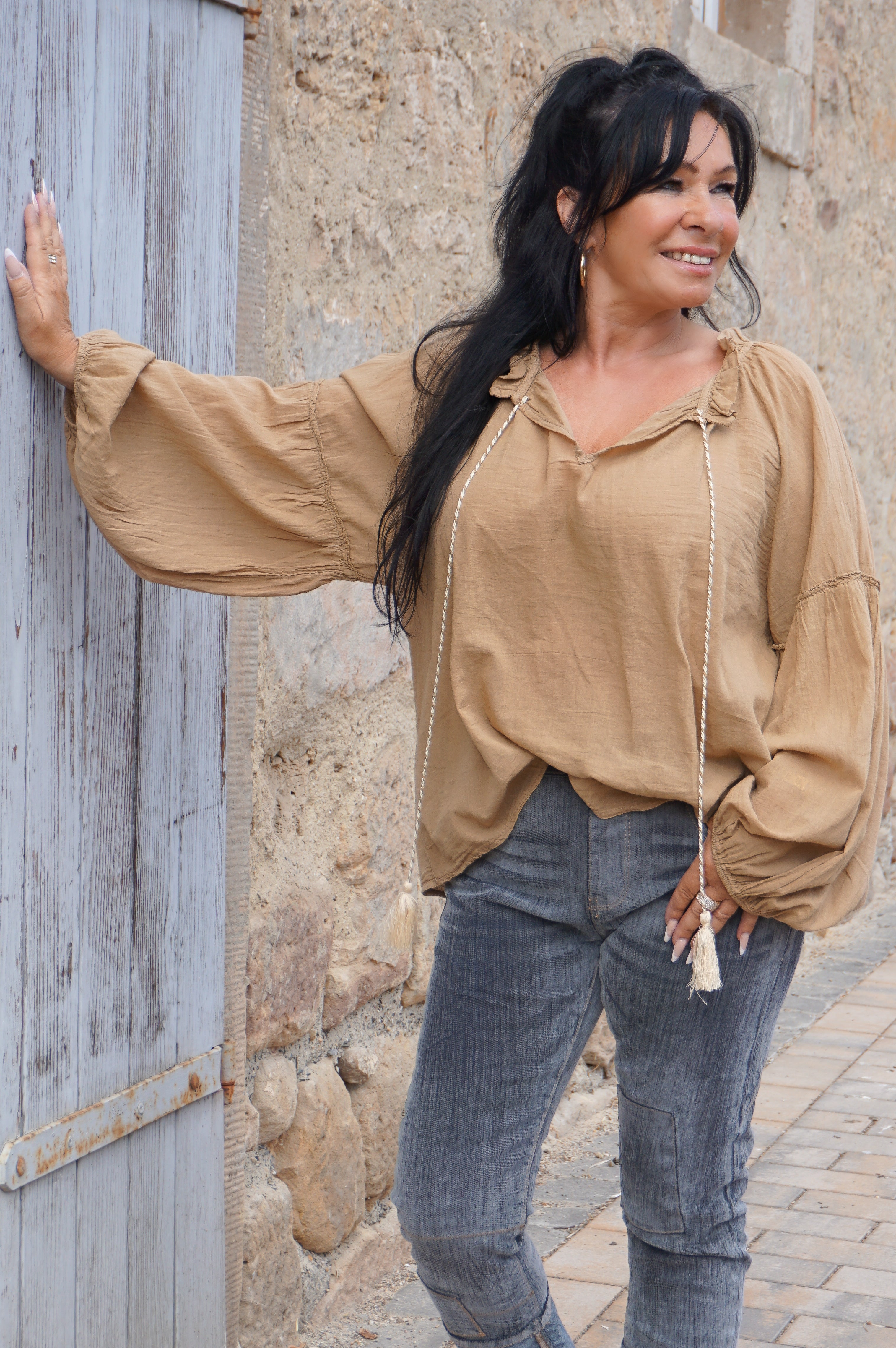 Leichte Bluse mit weiten Ärmeln, camel