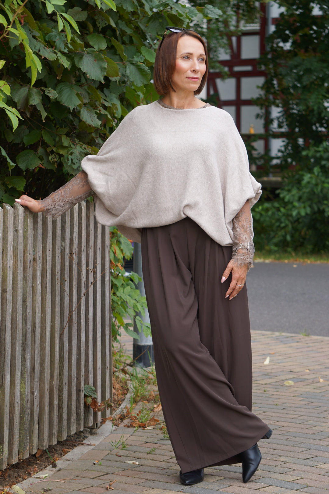 Spitzenshirt, taupe